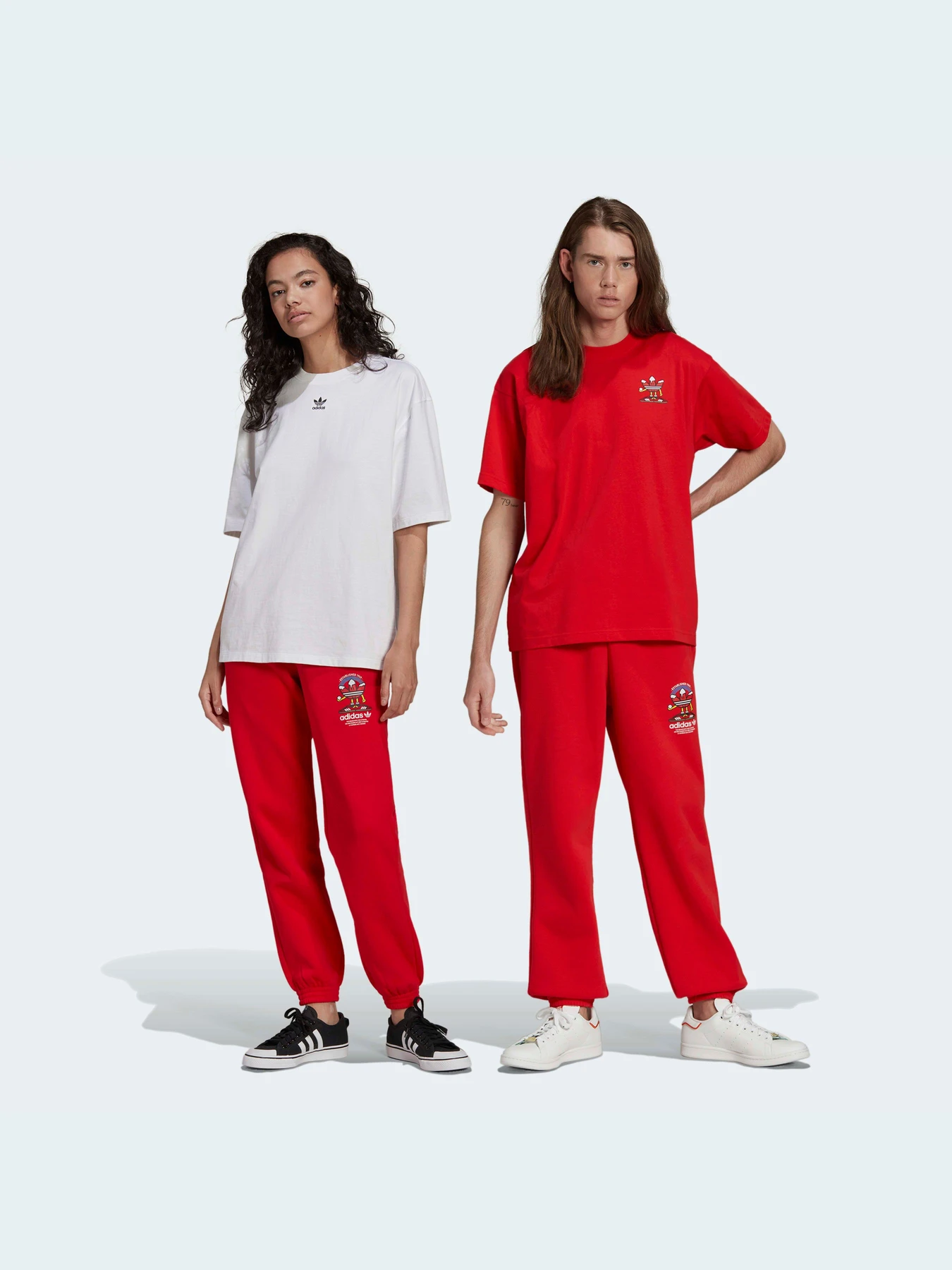 Брюки Adidas модель HK7444 Брюки Adidas модель HK7444 Фото