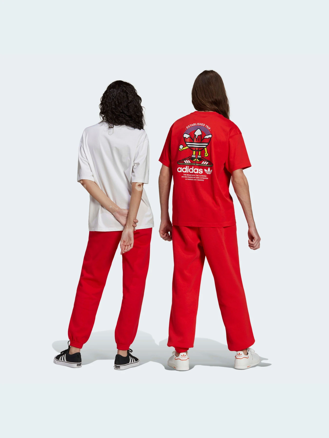 Брюки Adidas модель HK7444 Брюки Adidas модель HK7444 Фото
