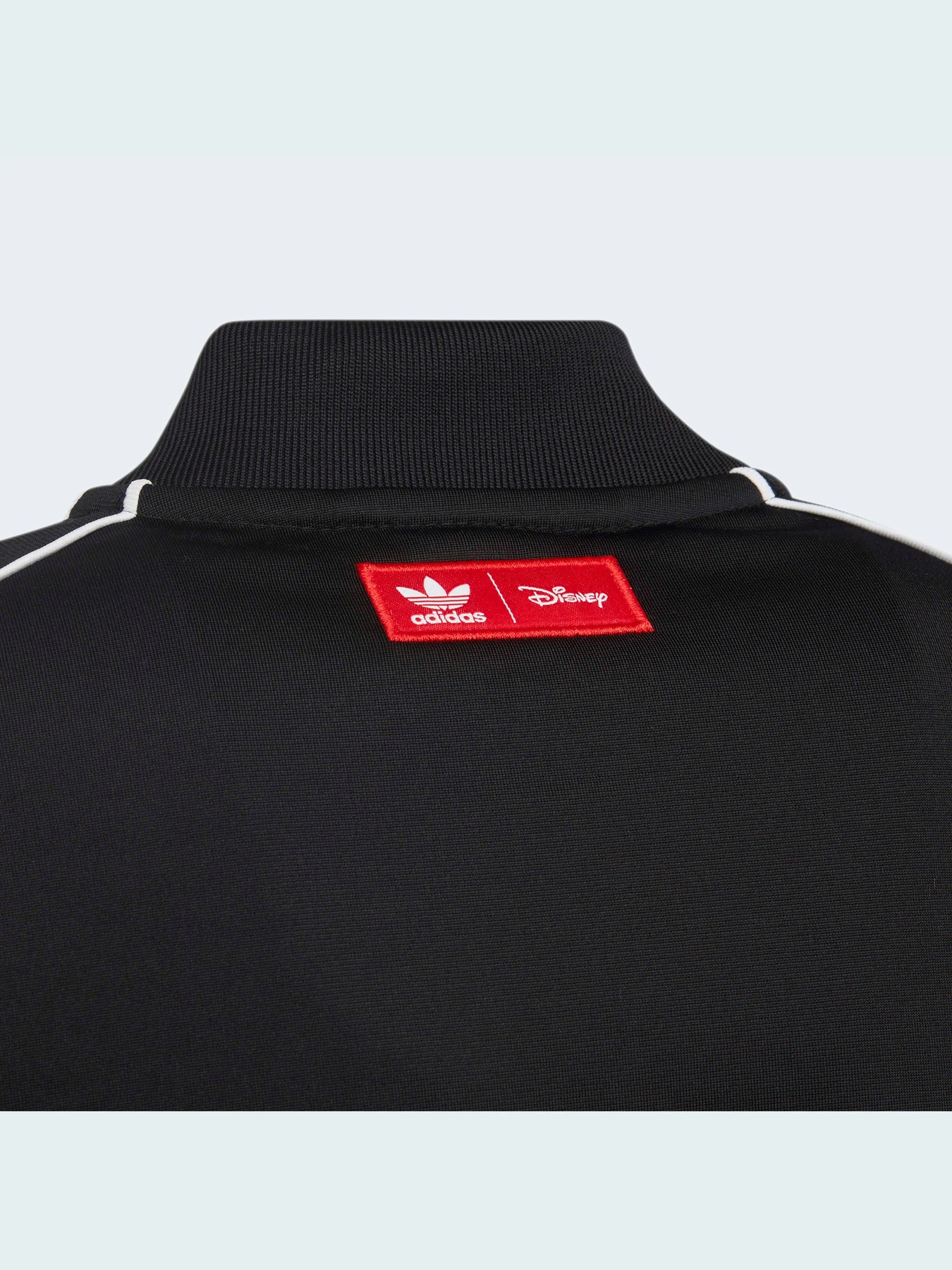 Худи и свитшоты Adidas x Disney модель HF7577 Худи и свитшоты Adidas x Disney модель HF7577 Фото