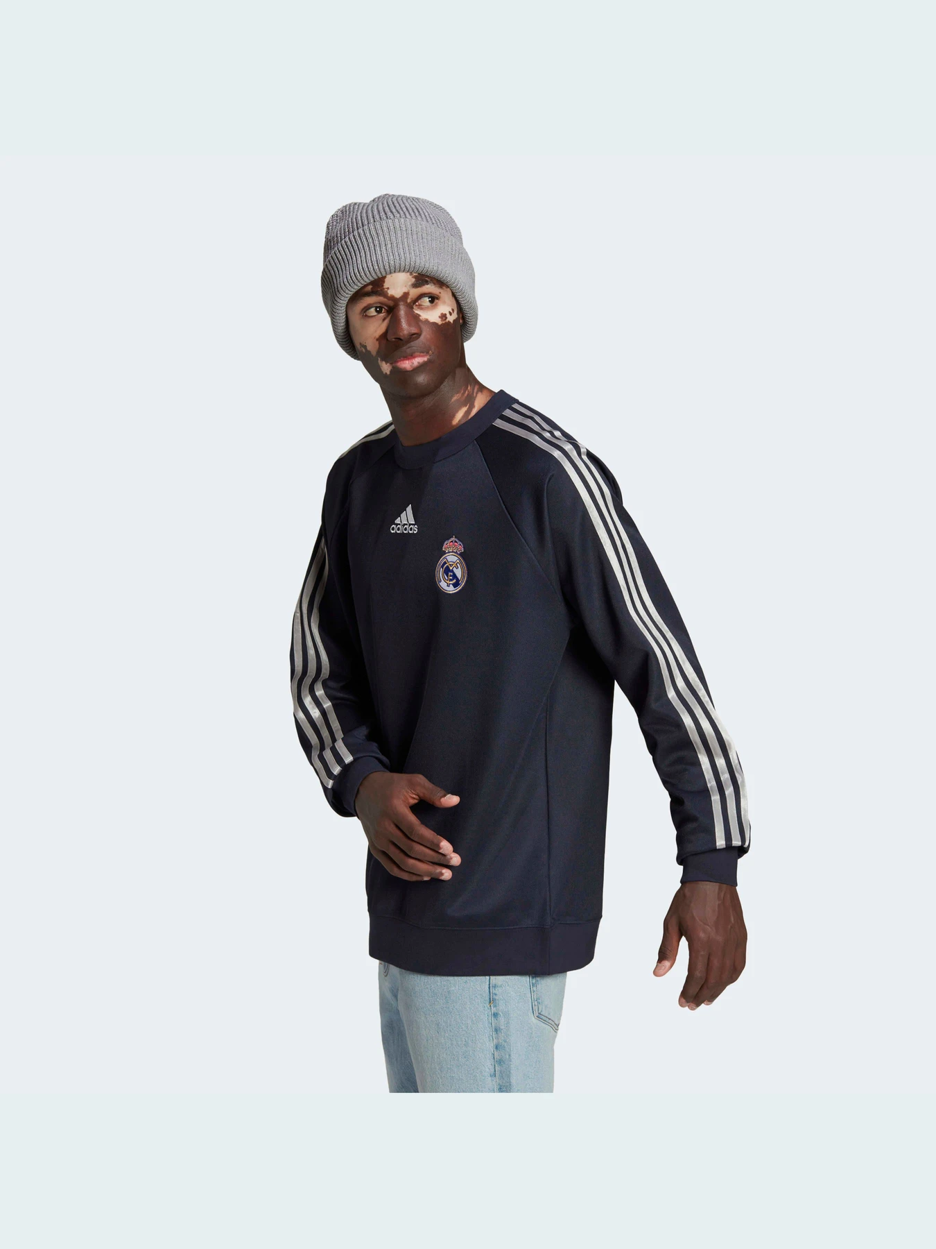 Худі та світшоти Adidas модель HA2531 Худі та світшоти Adidas модель HA2531 Фото
