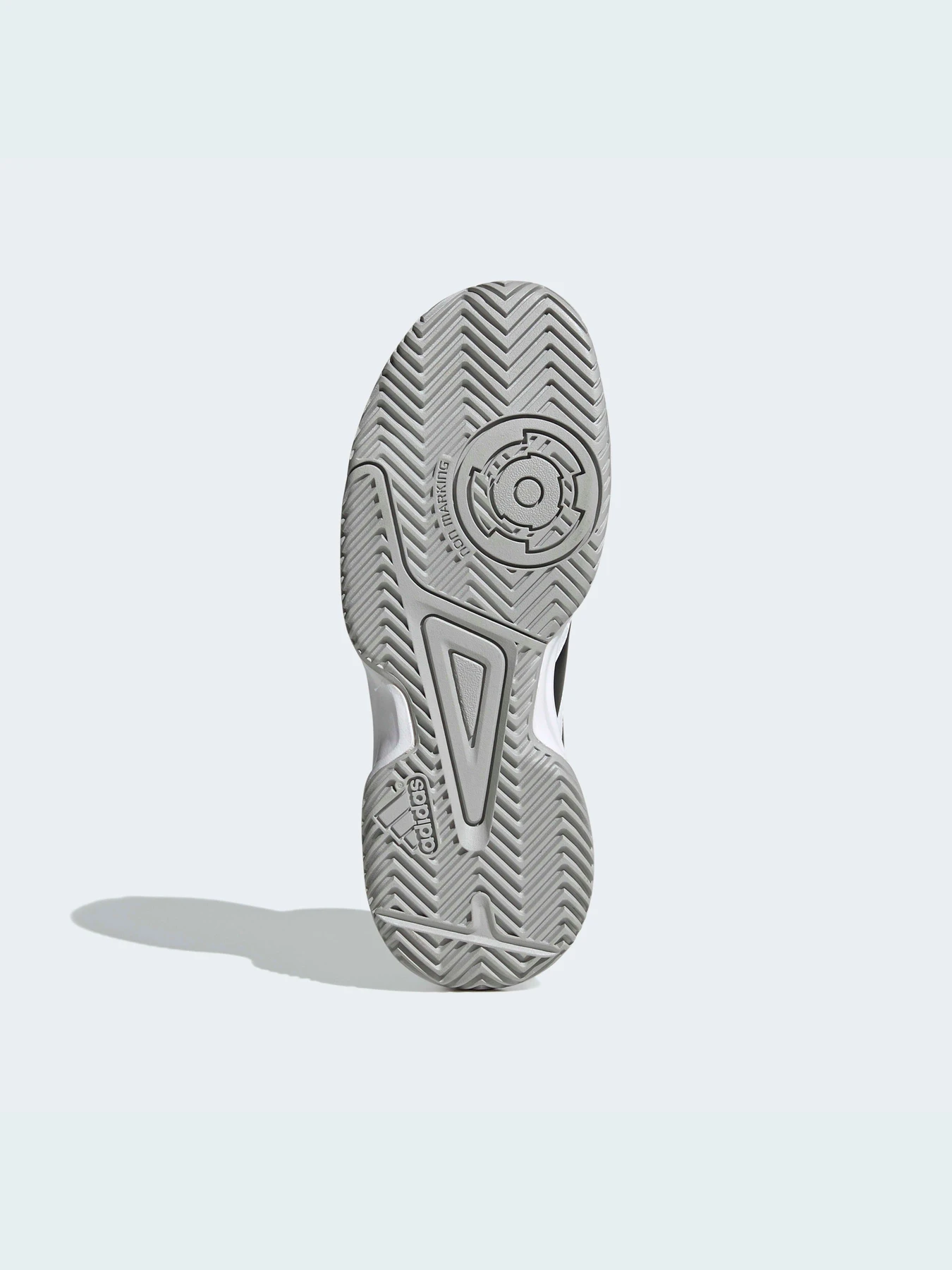 Кроссовки Adidas модель HR0247 Кроссовки Adidas модель HR0247 Фото