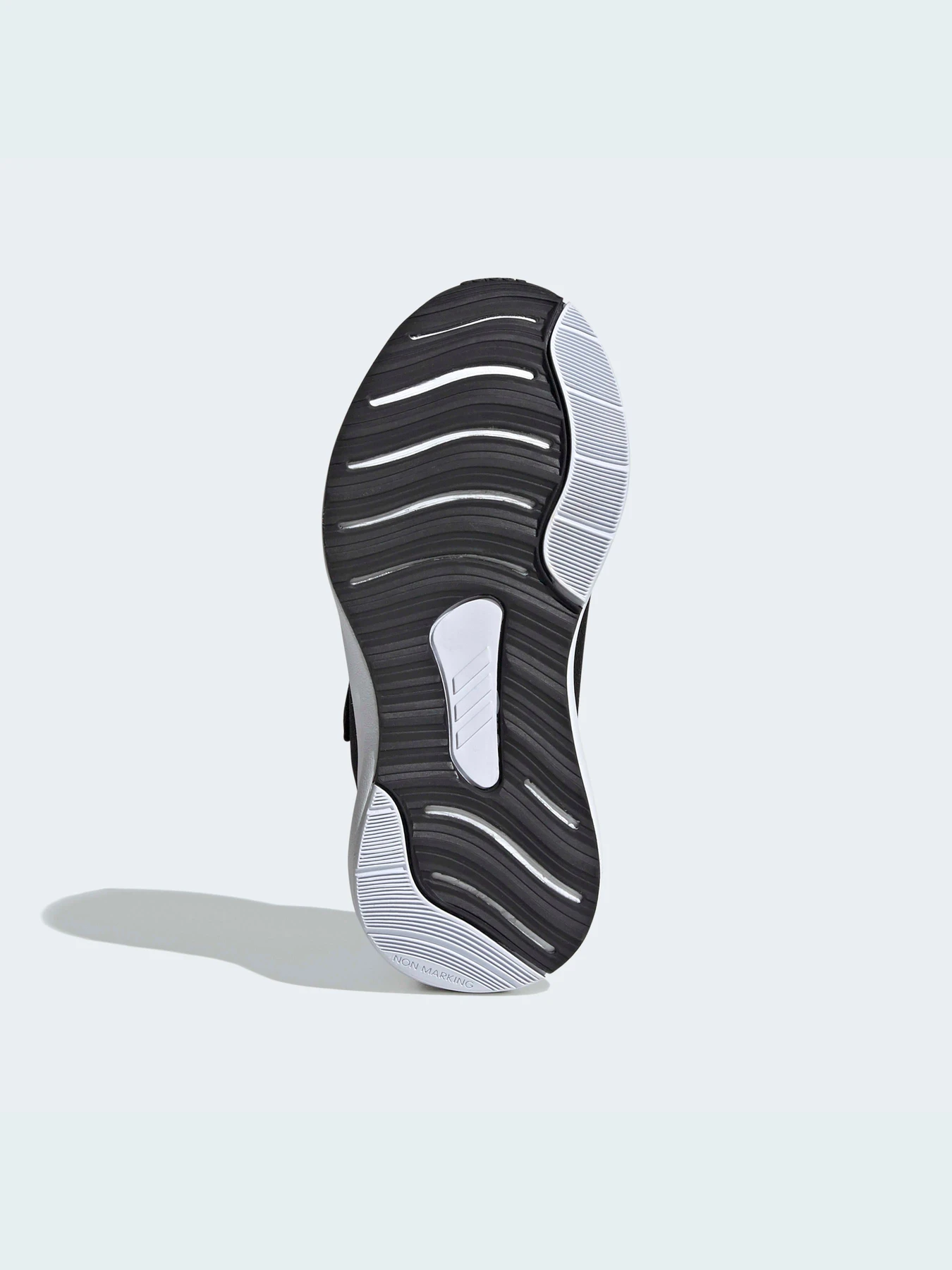 Кроссовки Adidas модель FY3058 Кроссовки Adidas модель FY3058 Фото