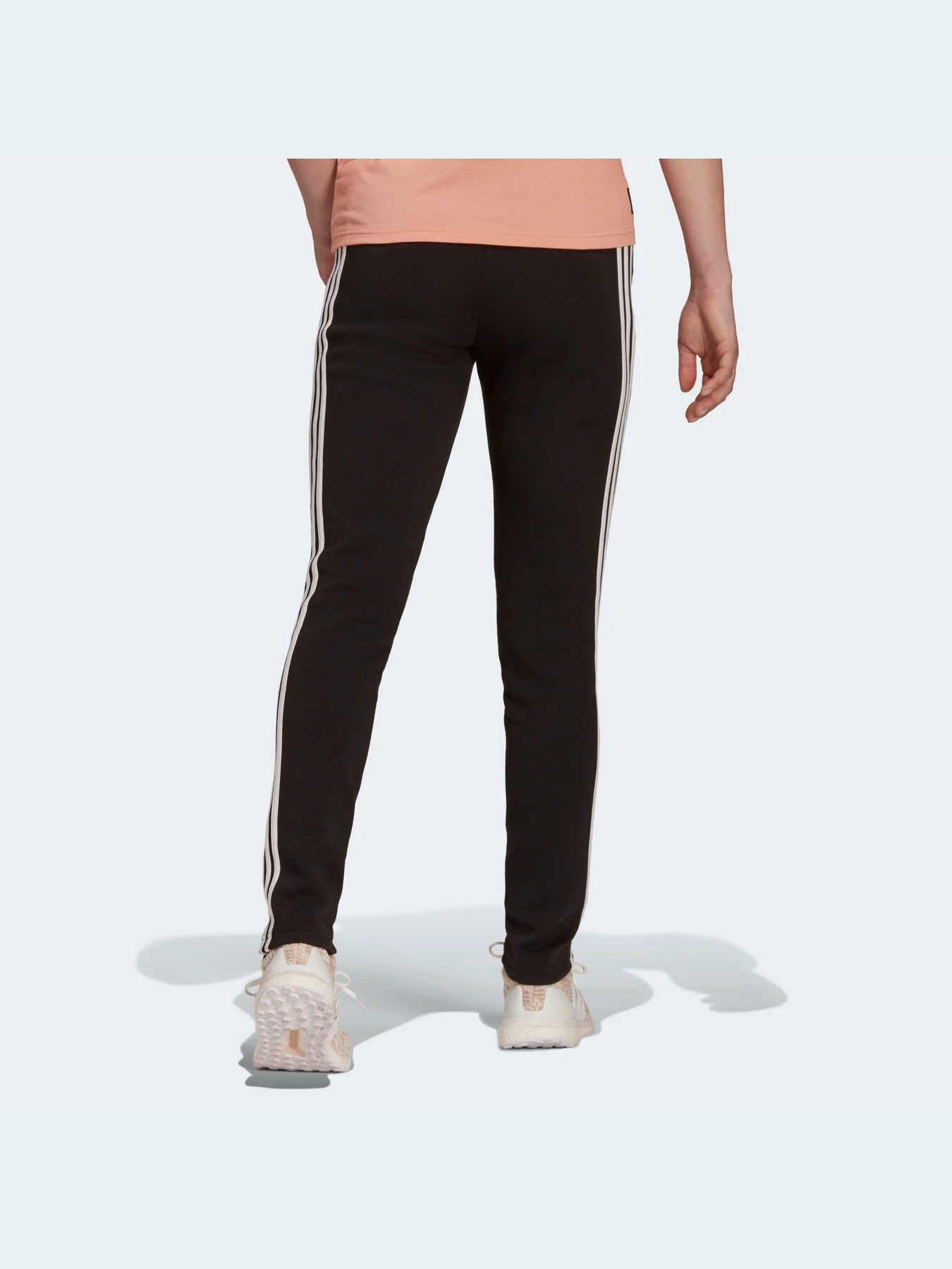 Брюки Adidas 3 Stripes модель GU9689 Брюки Adidas 3 Stripes модель GU9689 Фото