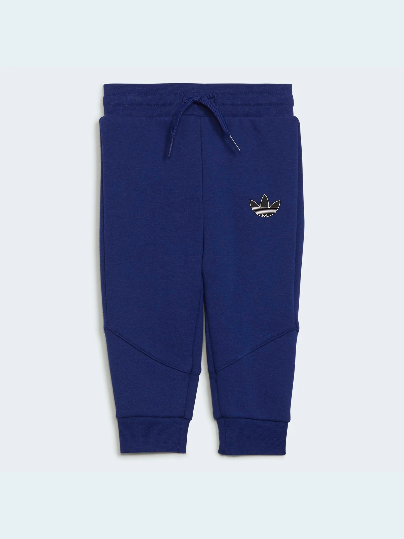 Костюмы Adidas модель H25239 Костюмы Adidas модель H25239 Фото
