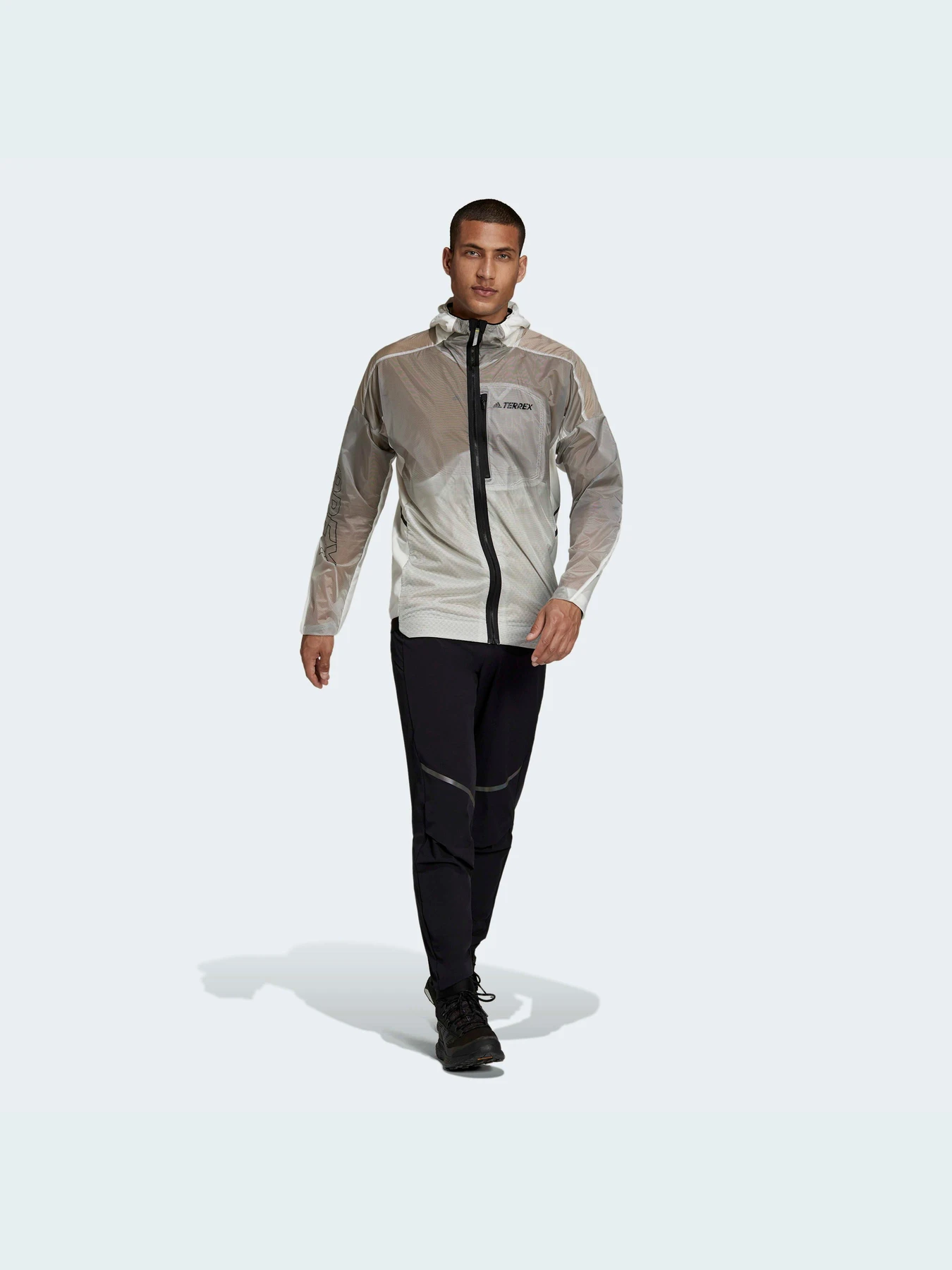 Куртки та дублянки Adidas модель GP1975 Фото