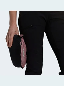 Куртки и дубленки Adidas модель H53418 Фото