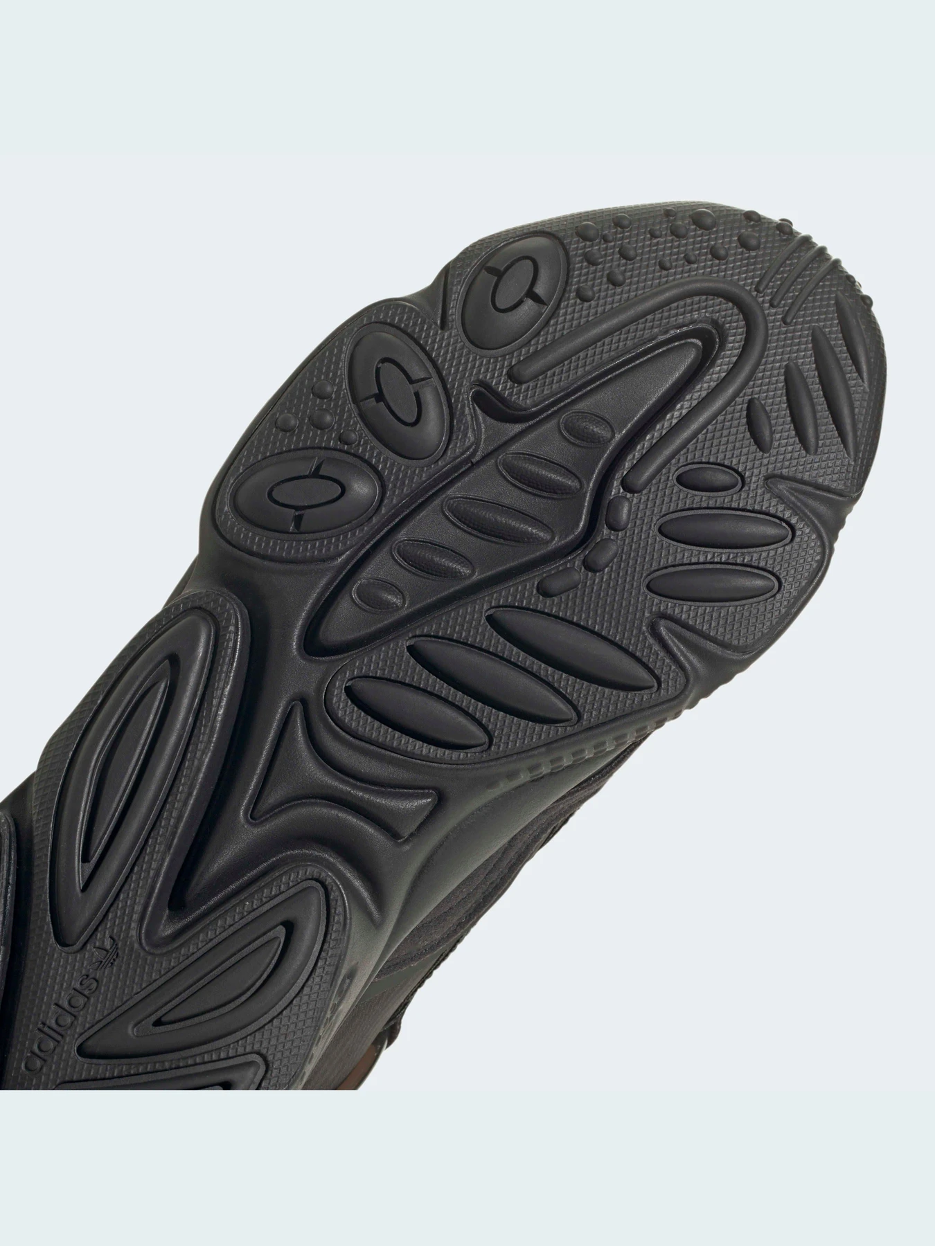 Кроссовки Adidas Ozweego модель HP7802 Фото