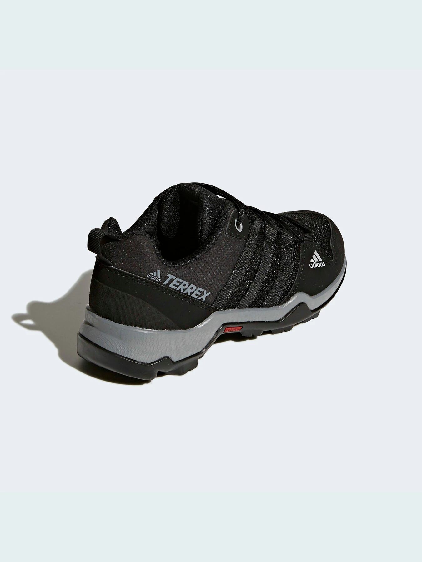 Кроссовки Adidas Terrex модель BB1935 Кроссовки Adidas Terrex модель BB1935 Фото