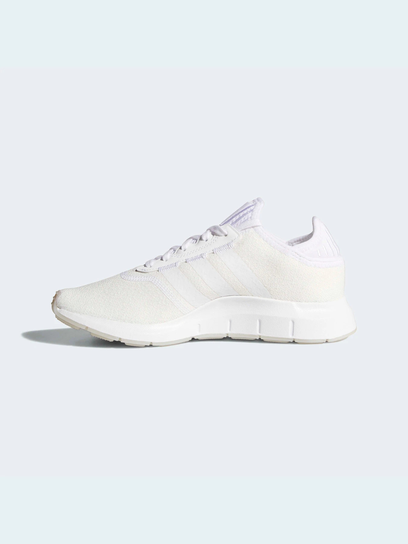 Кроссовки Adidas Swift модель FY2138 Фото