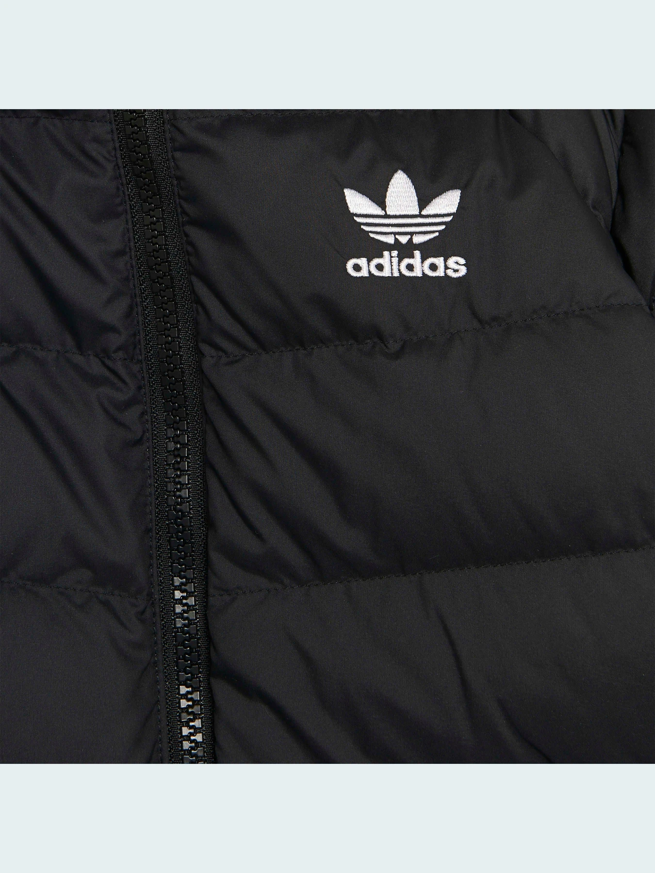 Куртки та дублянки Adidas модель H25221 Куртки та дублянки Adidas модель H25221 Фото
