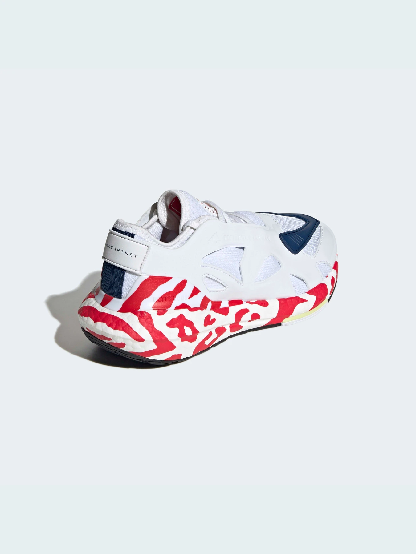 Кроссовки Adidas Ultraboost модель GV9156 Фото