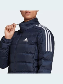 Куртки и дубленки Adidas модель GT9160 Фото