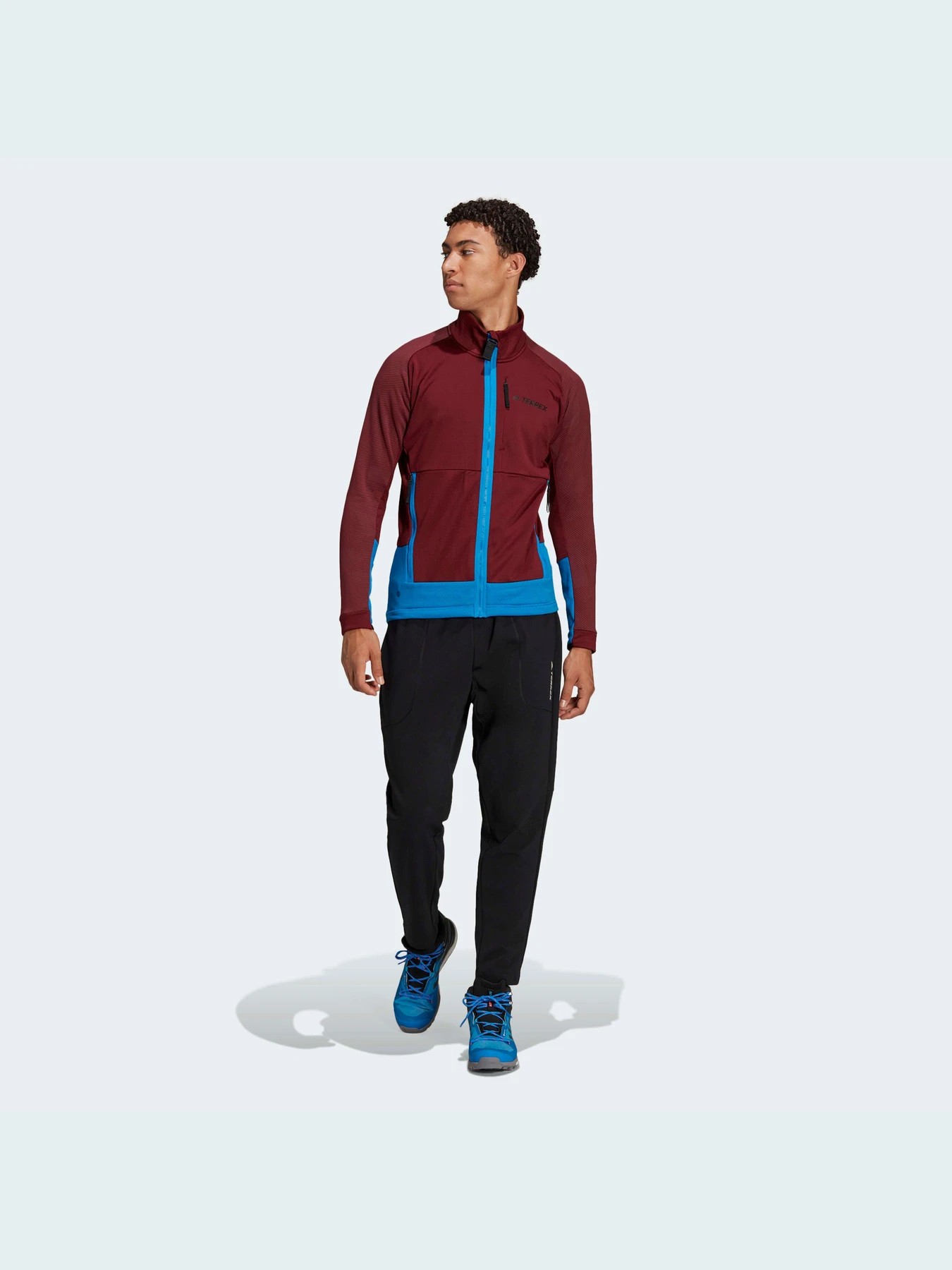 Куртки и дубленки Adidas модель H51485 Фото