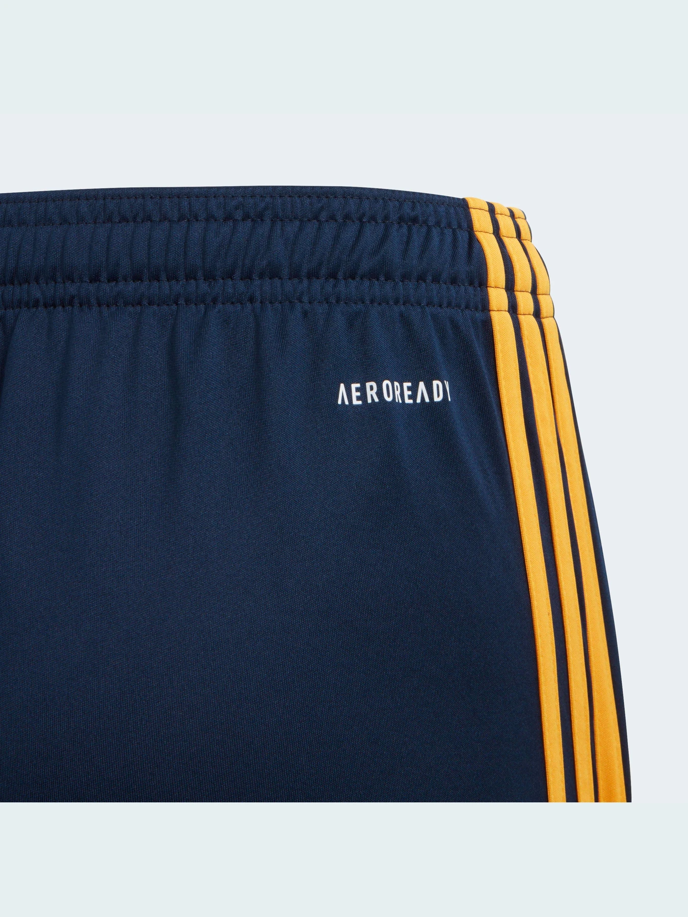 Шорты Adidas модель FI6243 Шорты Adidas модель FI6243 Фото