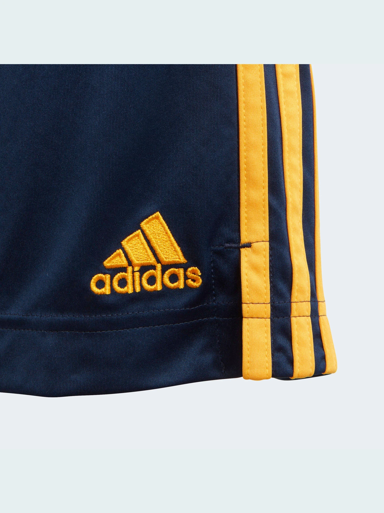 Шорты Adidas модель FI6243 Шорты Adidas модель FI6243 Фото