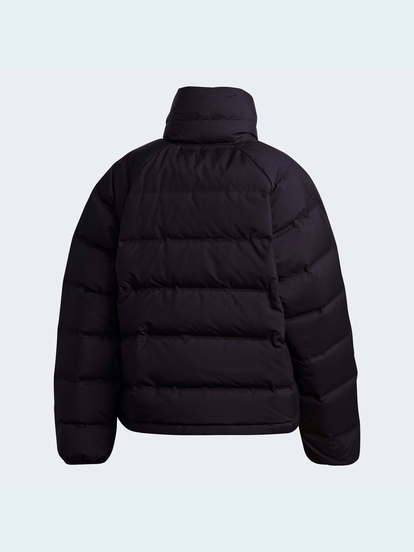 Куртки и дубленки Adidas модель FT2563 Куртки и дубленки Adidas модель FT2563 Фото