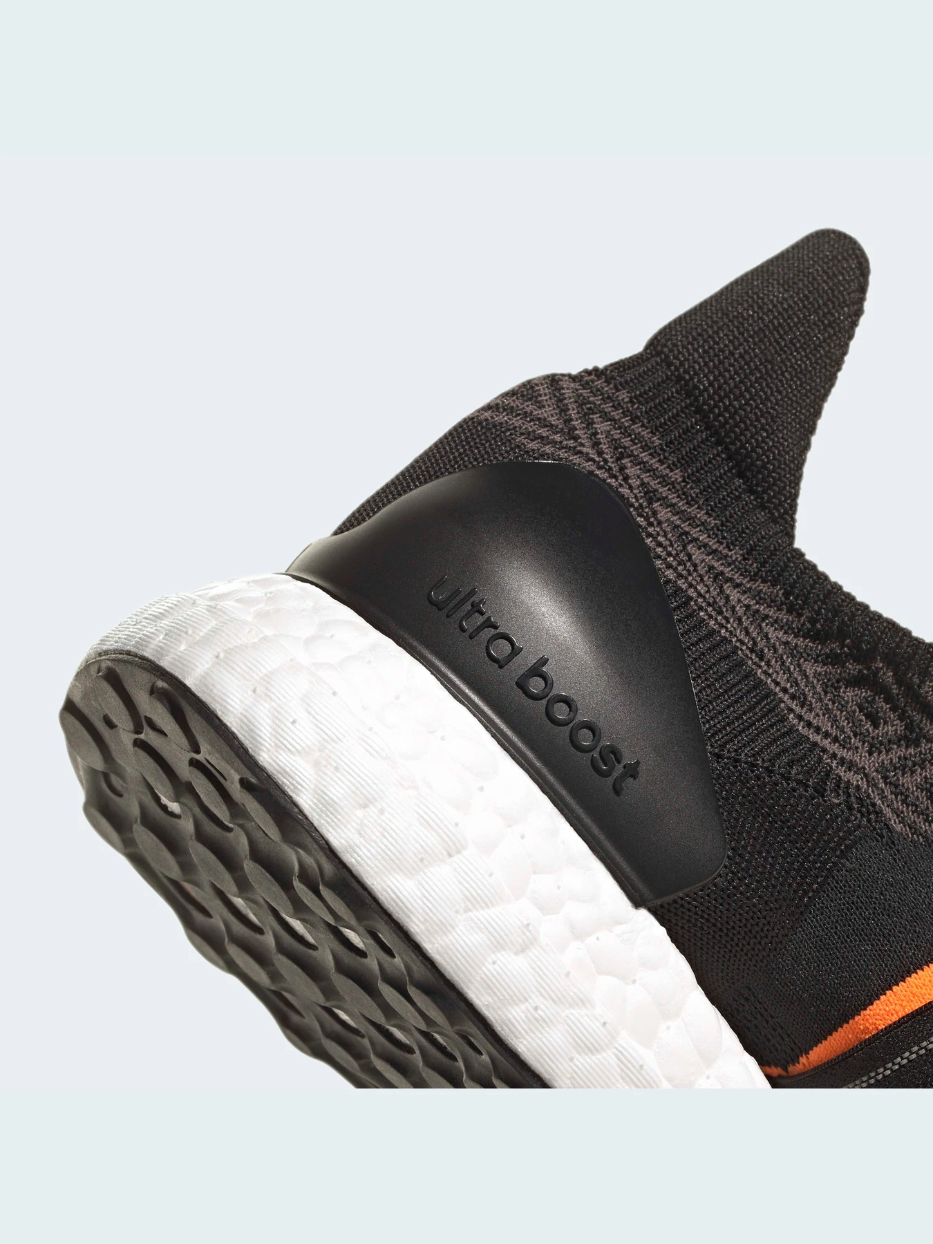 Кроссовки Adidas Ultraboost модель GY4916 Фото