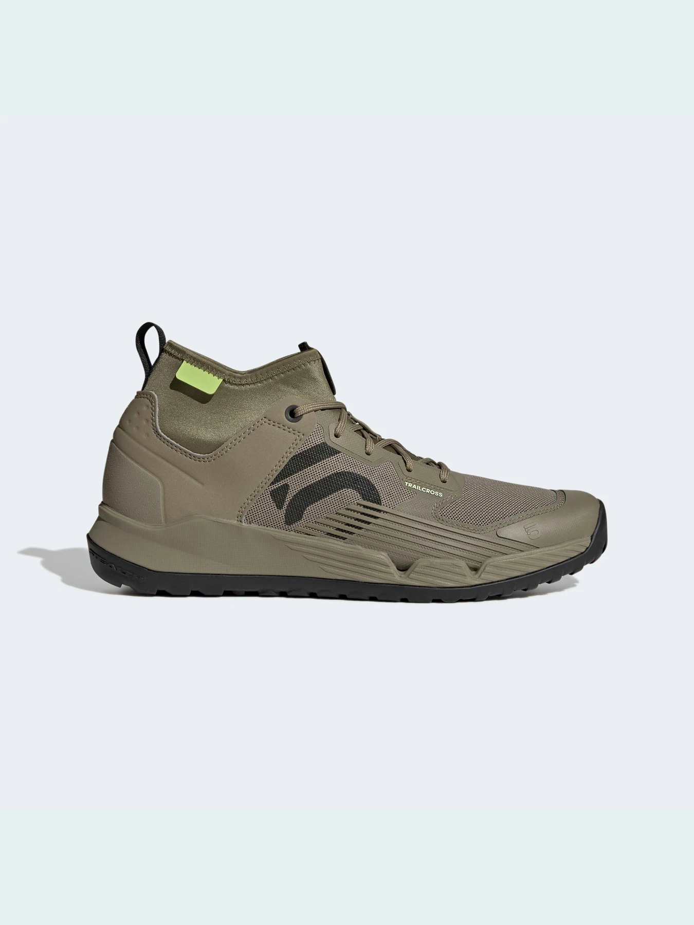 Кроссовки Adidas модель GY5122 Кроссовки Adidas модель GY5122 Фото