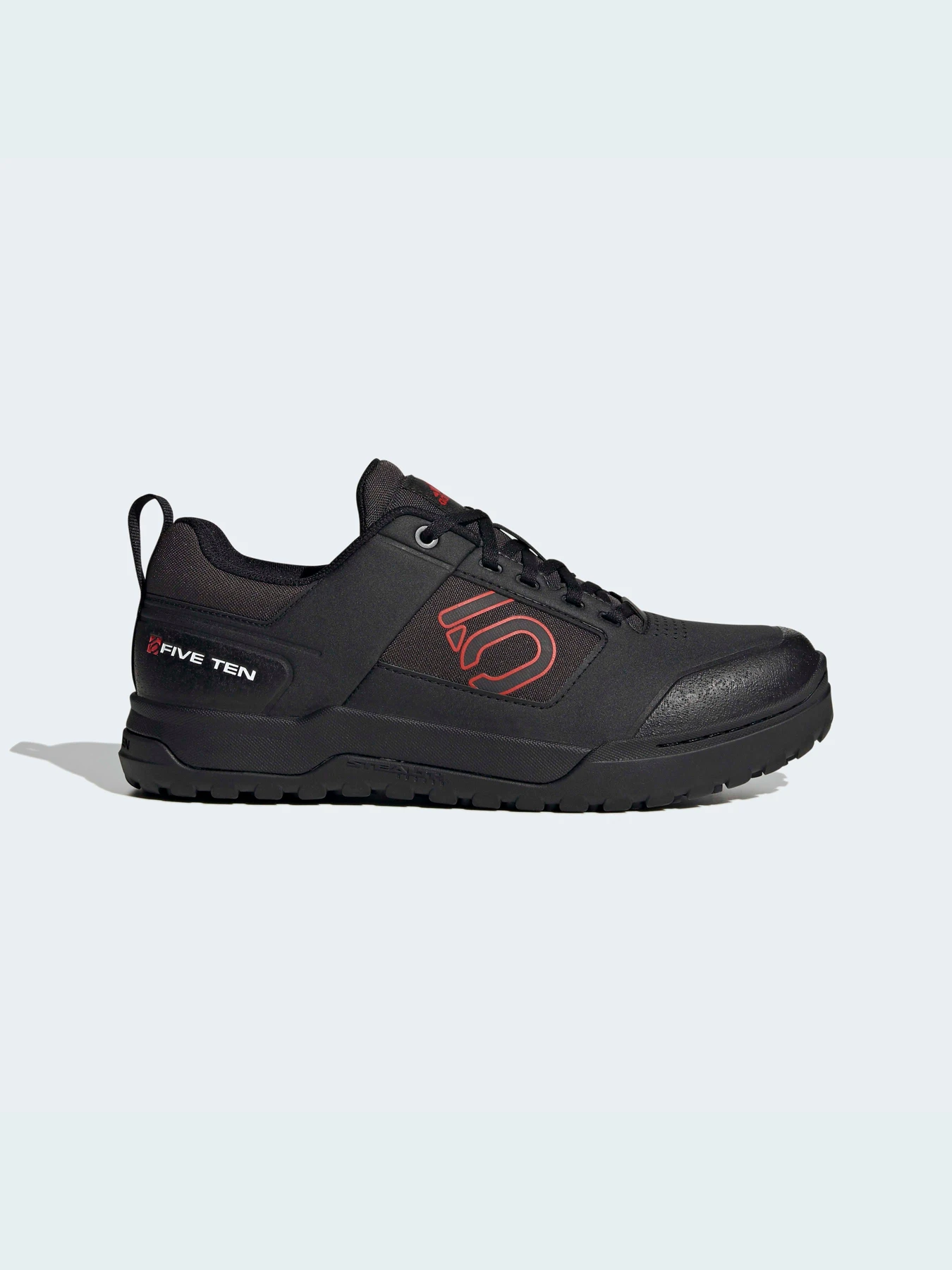 Кроссовки Adidas модель FU7524 Кроссовки Adidas модель FU7524 Фото