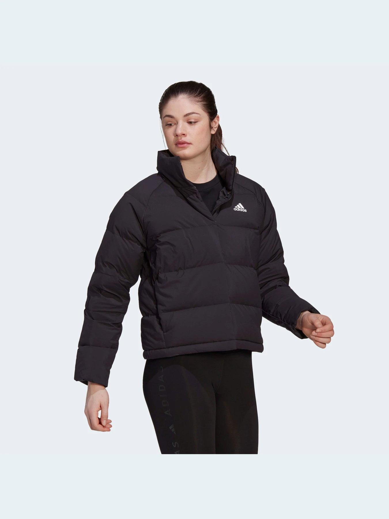 Куртки и дубленки Adidas модель HG8696 Куртки и дубленки Adidas модель HG8696 Фото