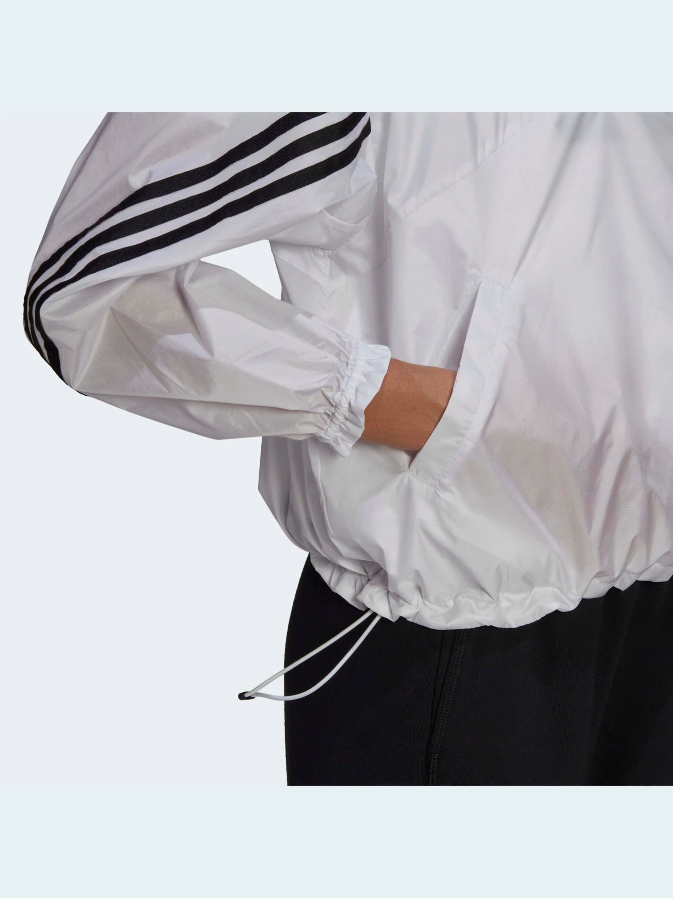 Куртки и дубленки Adidas модель H65727 Куртки и дубленки Adidas модель H65727 Фото