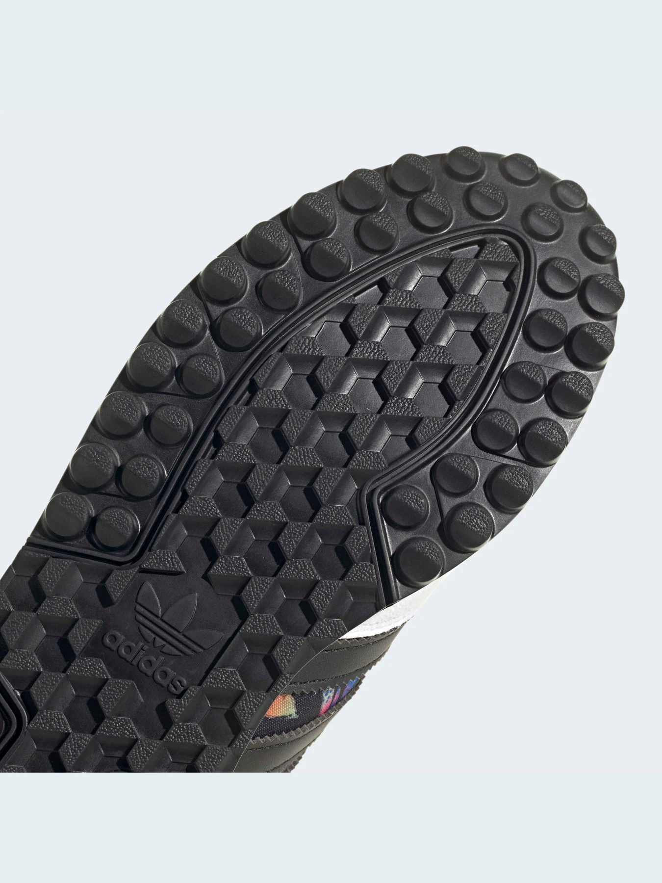 Кроссовки Adidas модель HQ9851 Фото