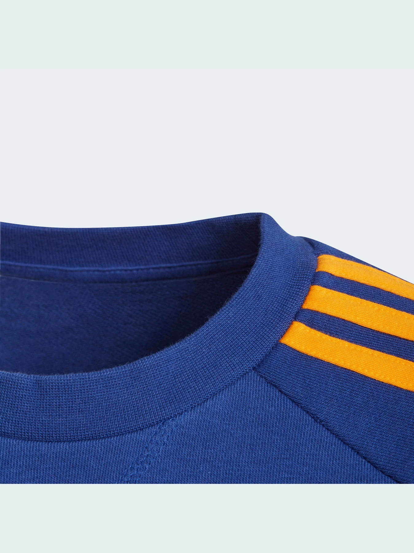 Худі та світшоти Adidas модель GR4257 Фото