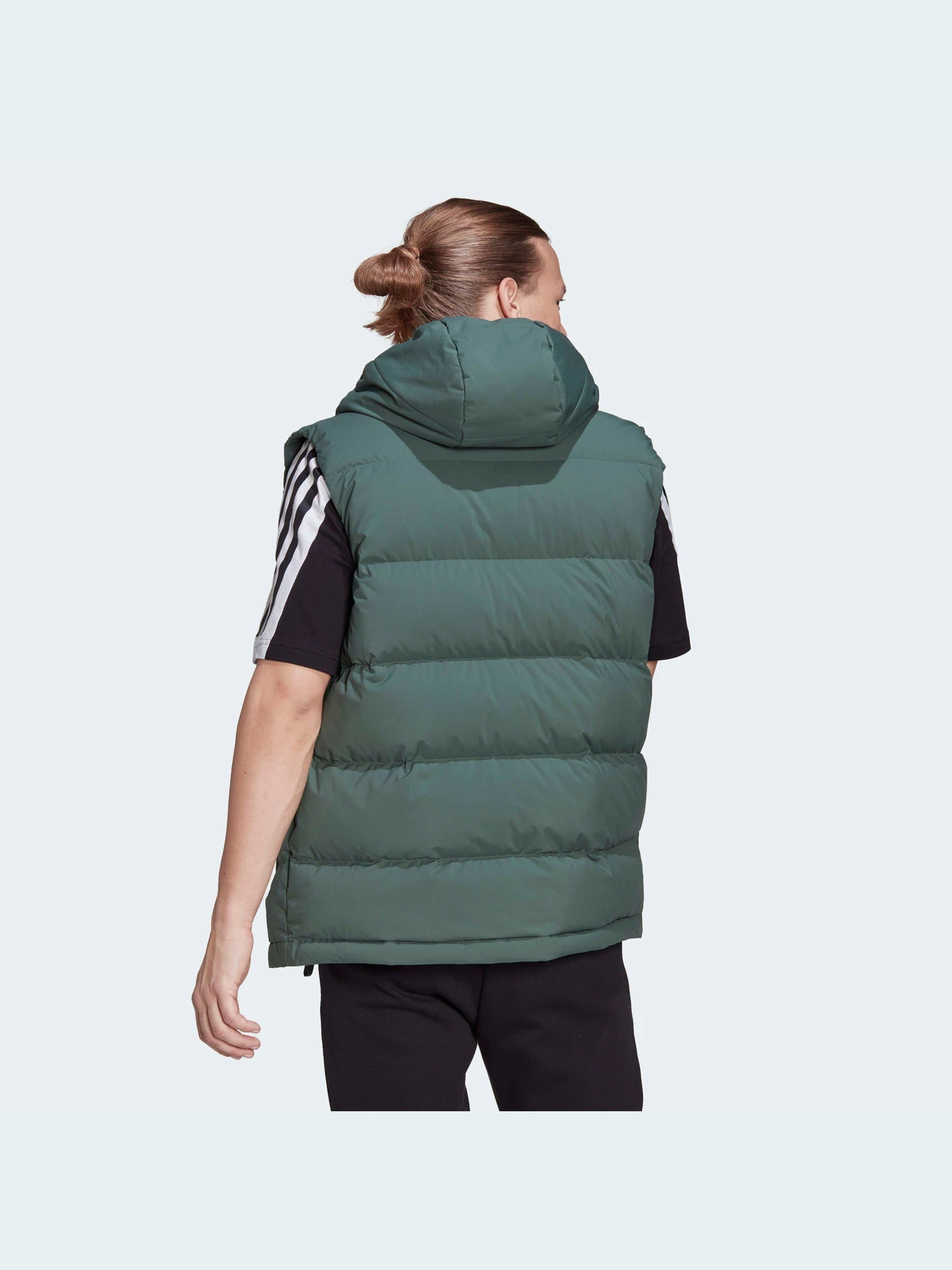 Куртки та дублянки Adidas модель HG6274 Куртки та дублянки Adidas модель HG6274 Фото