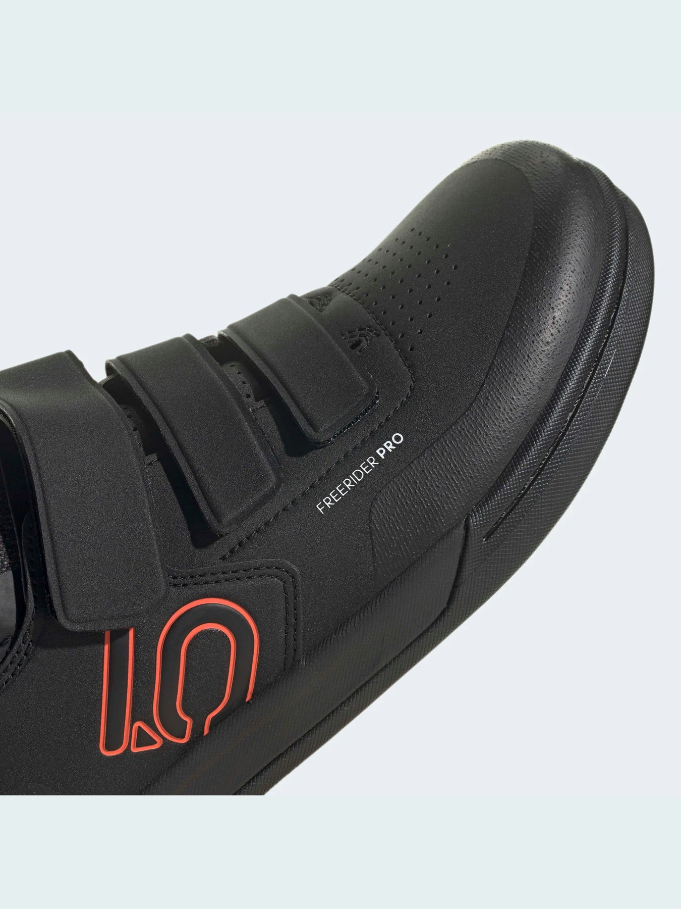 Кроссовки Adidas модель H02024 Фото