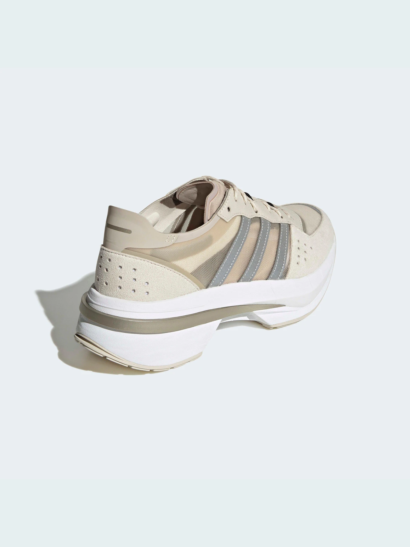Кроссовки Adidas модель GX3162 Кроссовки Adidas модель GX3162 Фото