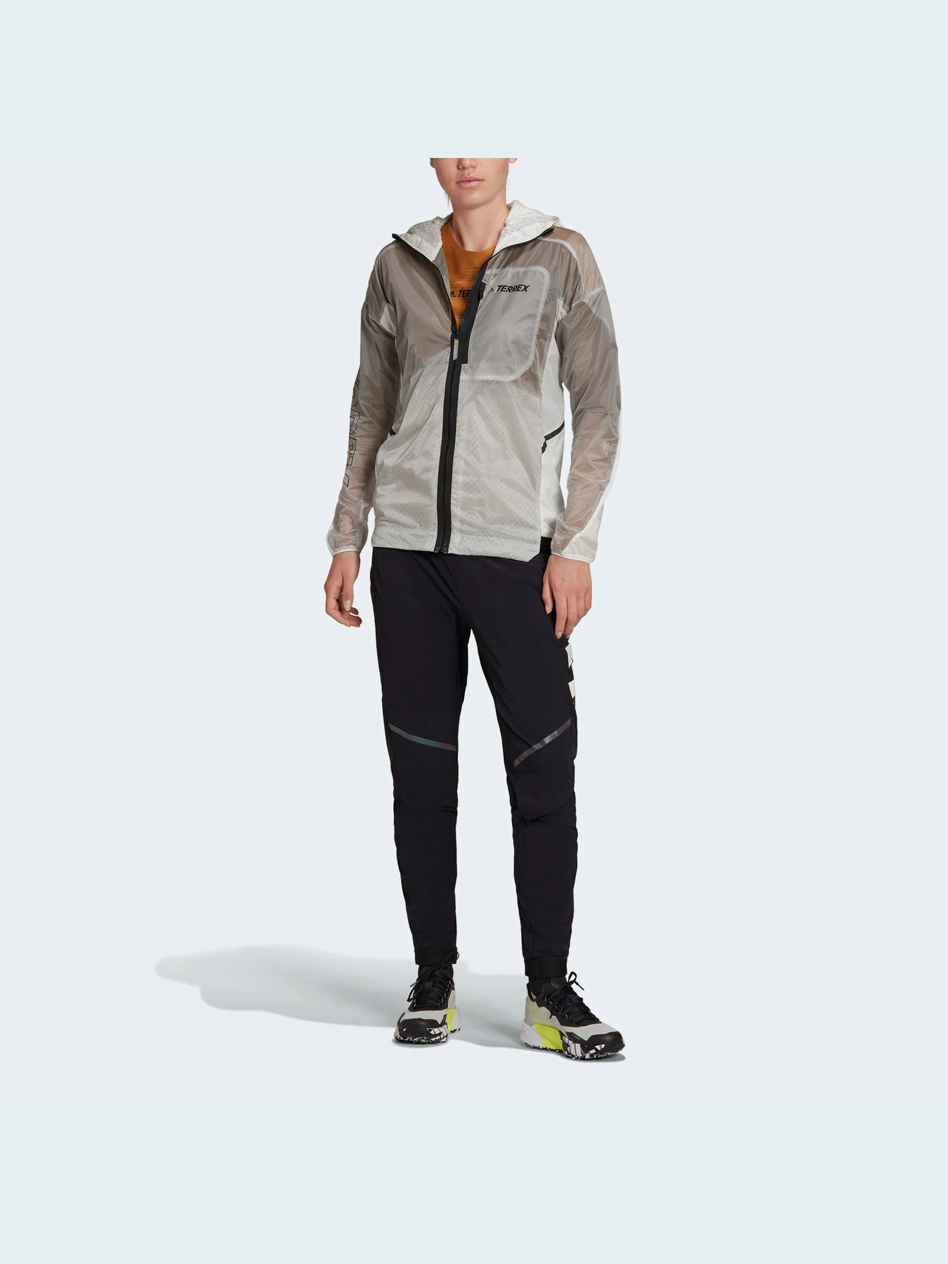 Куртки та дублянки Adidas модель GP1976 Куртки та дублянки Adidas модель GP1976 Фото