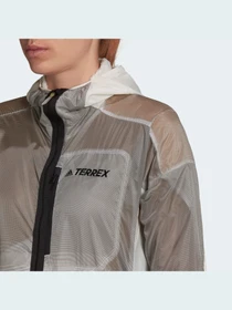 Куртки та дублянки Adidas модель GP1976 Фото