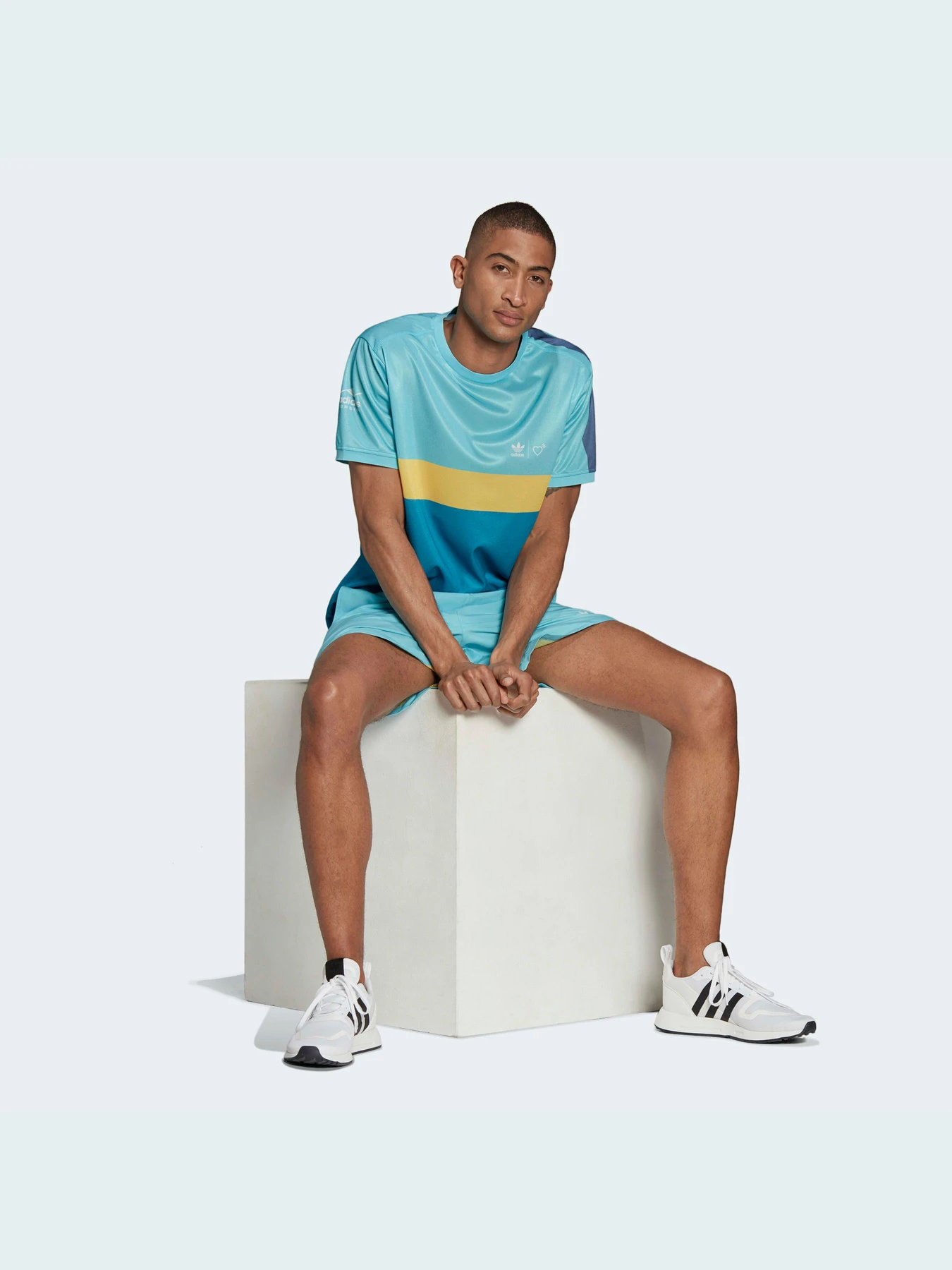 Футболки і поло Adidas модель HA7923 Футболки і поло Adidas модель HA7923 Фото