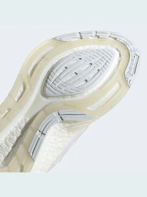 Кроссовки Adidas Ultraboost модель GX5590 Фото