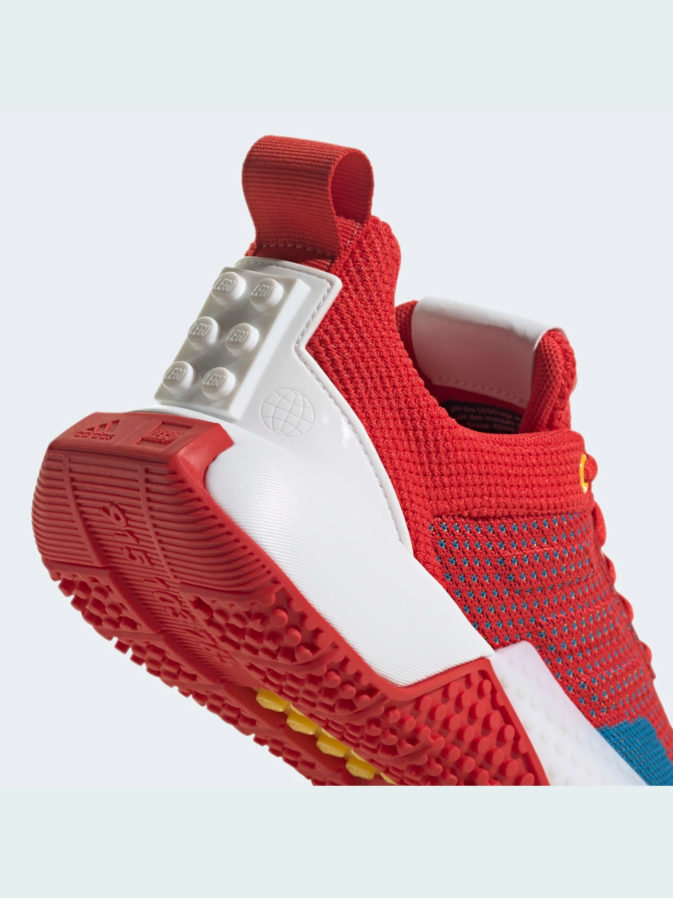 Кросівки Adidas модель GW3010 Кросівки Adidas модель GW3010 Фото