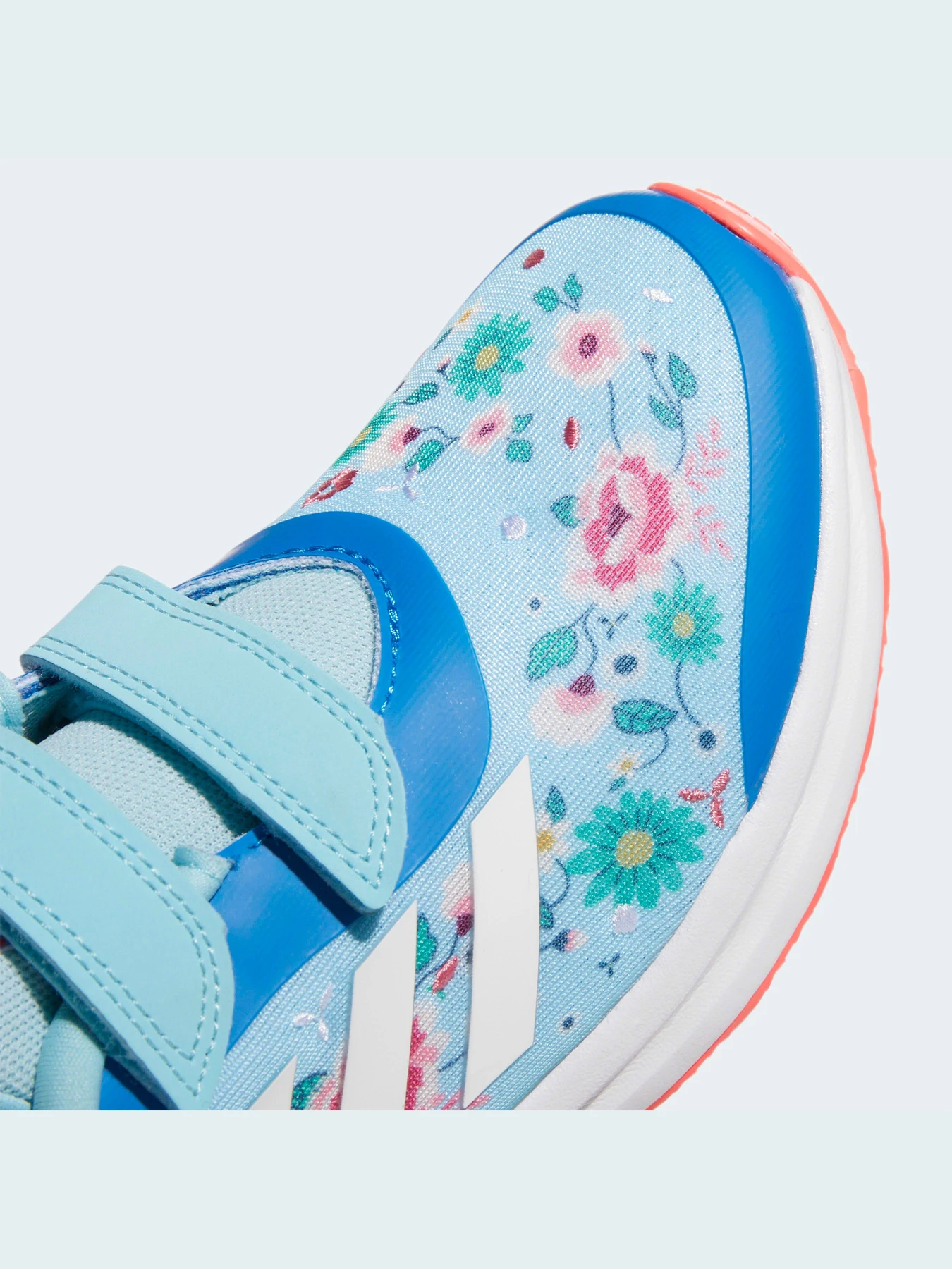 Кроссовки Adidas x Disney модель GY5426 Фото