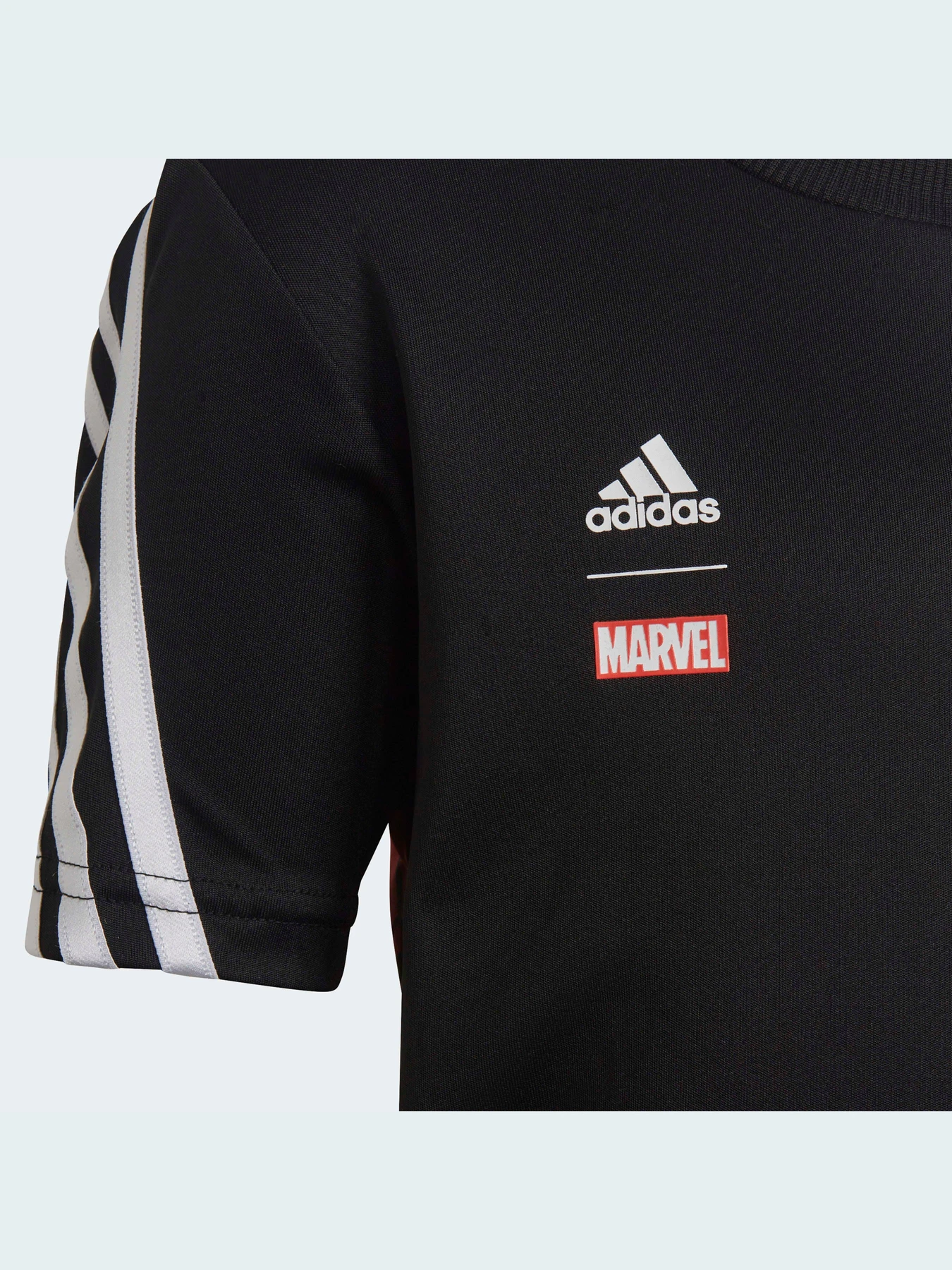Костюмы Adidas Marvel модель HR8363 Костюмы Adidas Marvel модель HR8363 Фото
