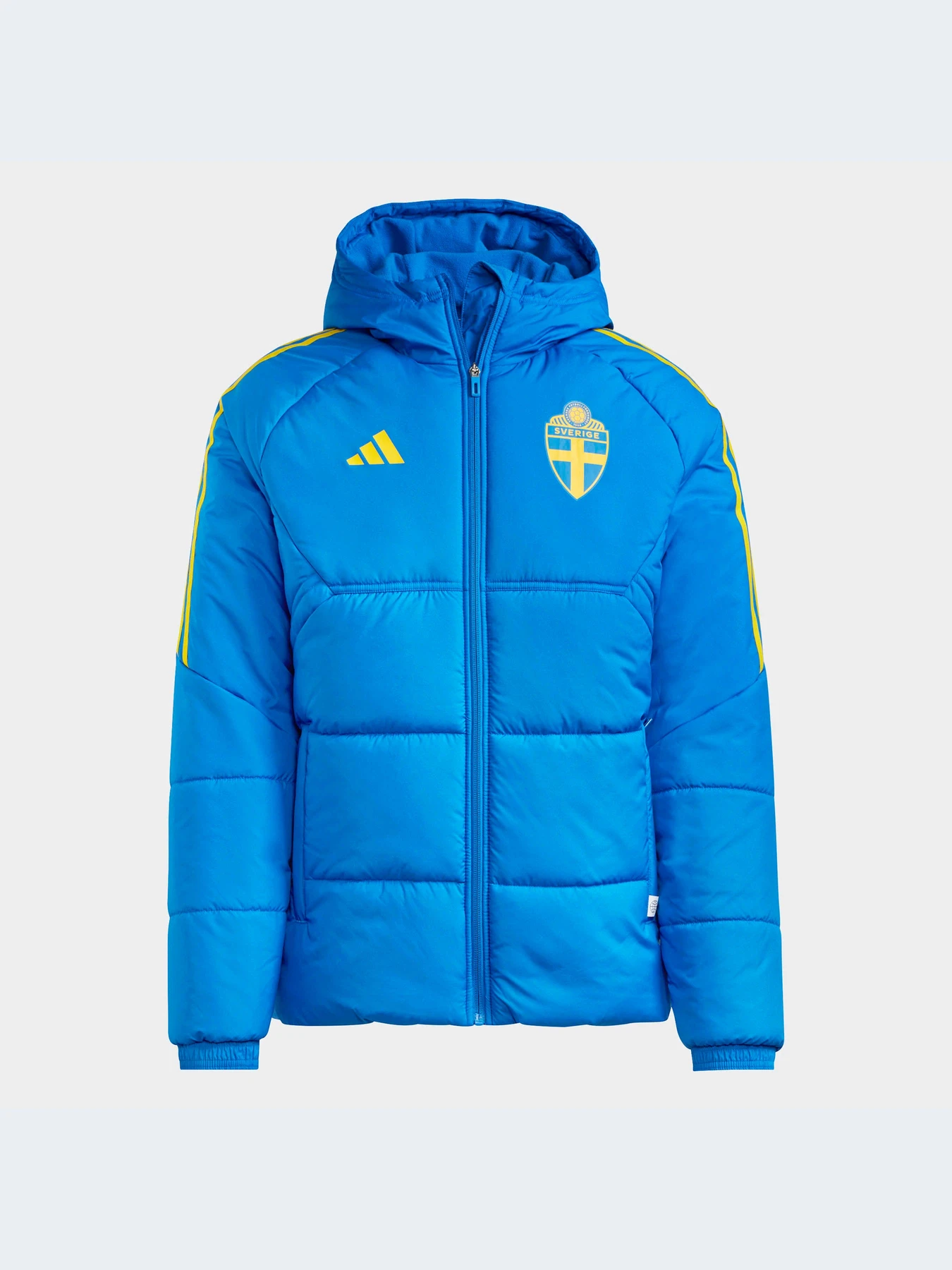 Куртки и дубленки Adidas Condivo модель HD8986 Куртки и дубленки Adidas Condivo модель HD8986 Фото