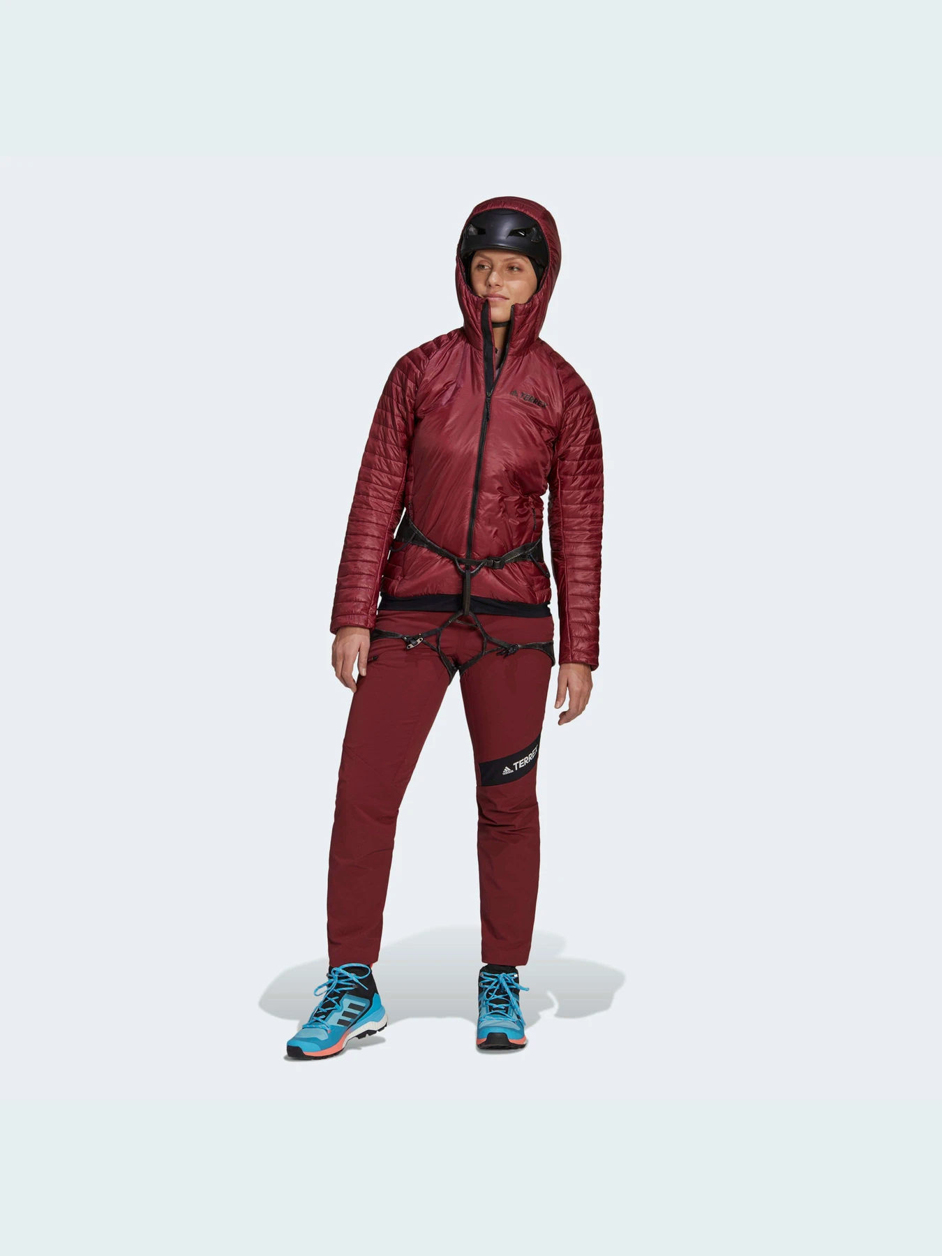 Куртки и дубленки Adidas модель H55935 Куртки и дубленки Adidas модель H55935 Фото