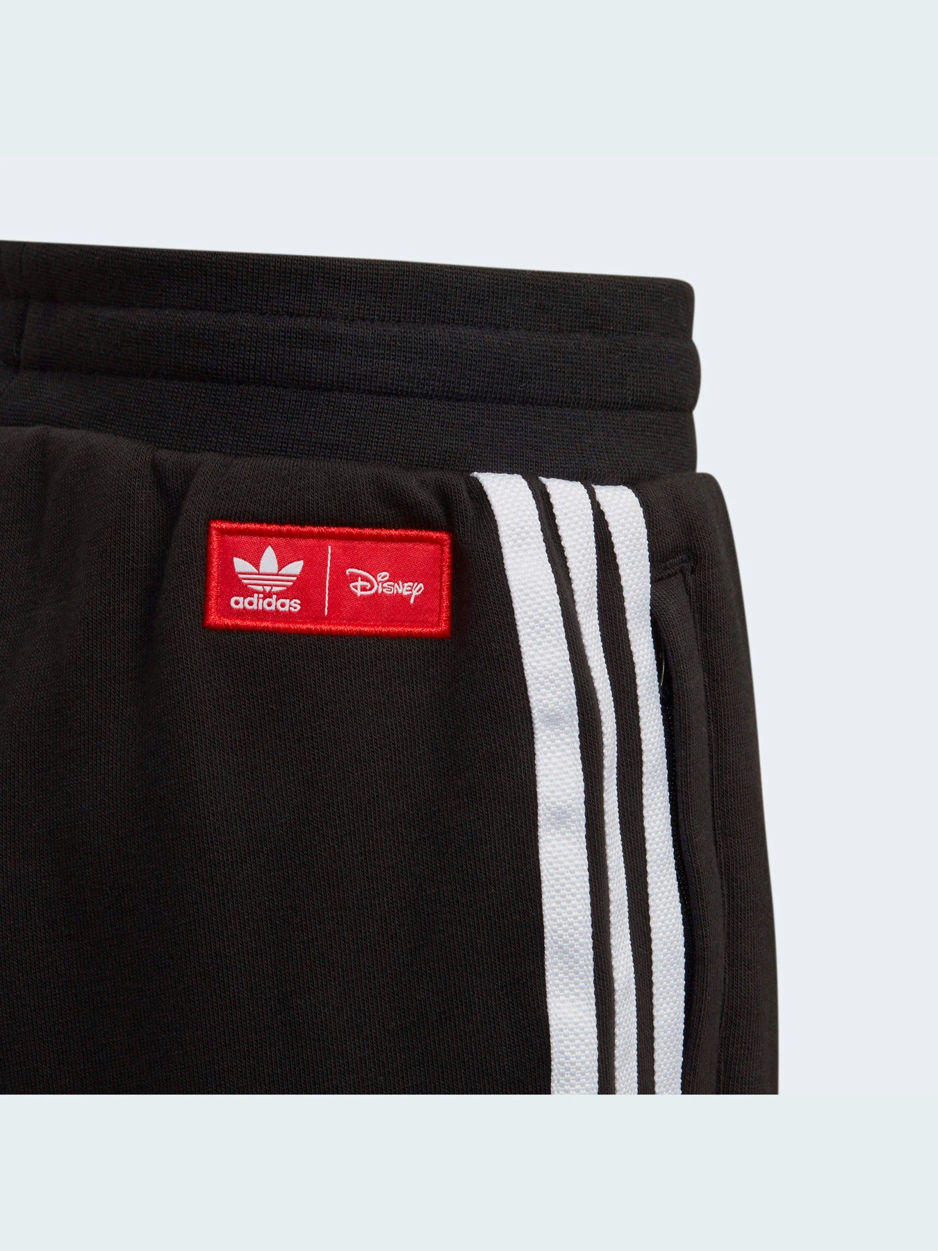 Костюмы Adidas x Disney модель HB9465 Костюмы Adidas x Disney модель HB9465 Фото