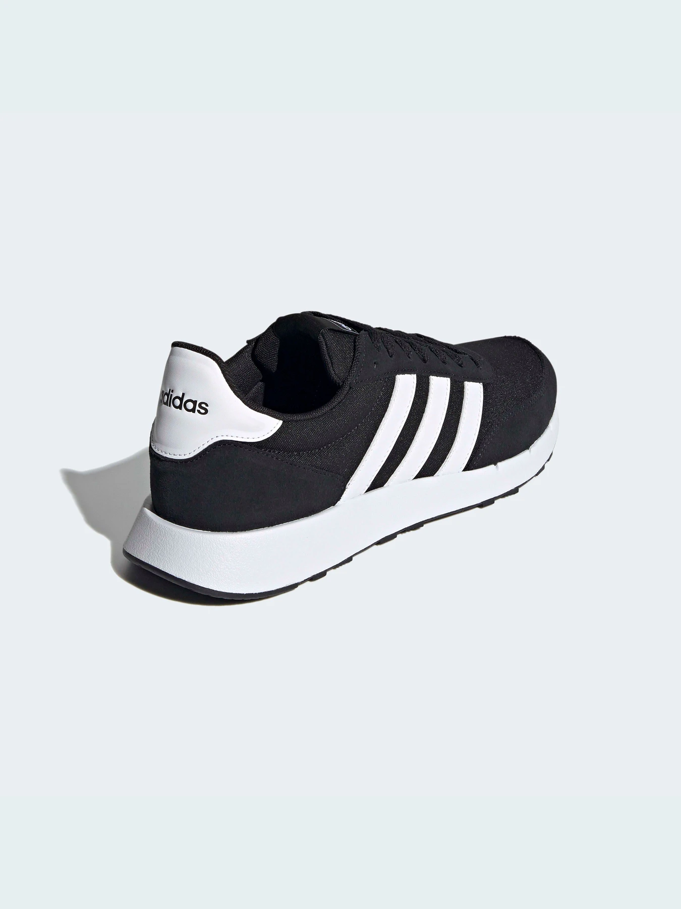 Кроссовки Adidas модель FZ0961 Фото