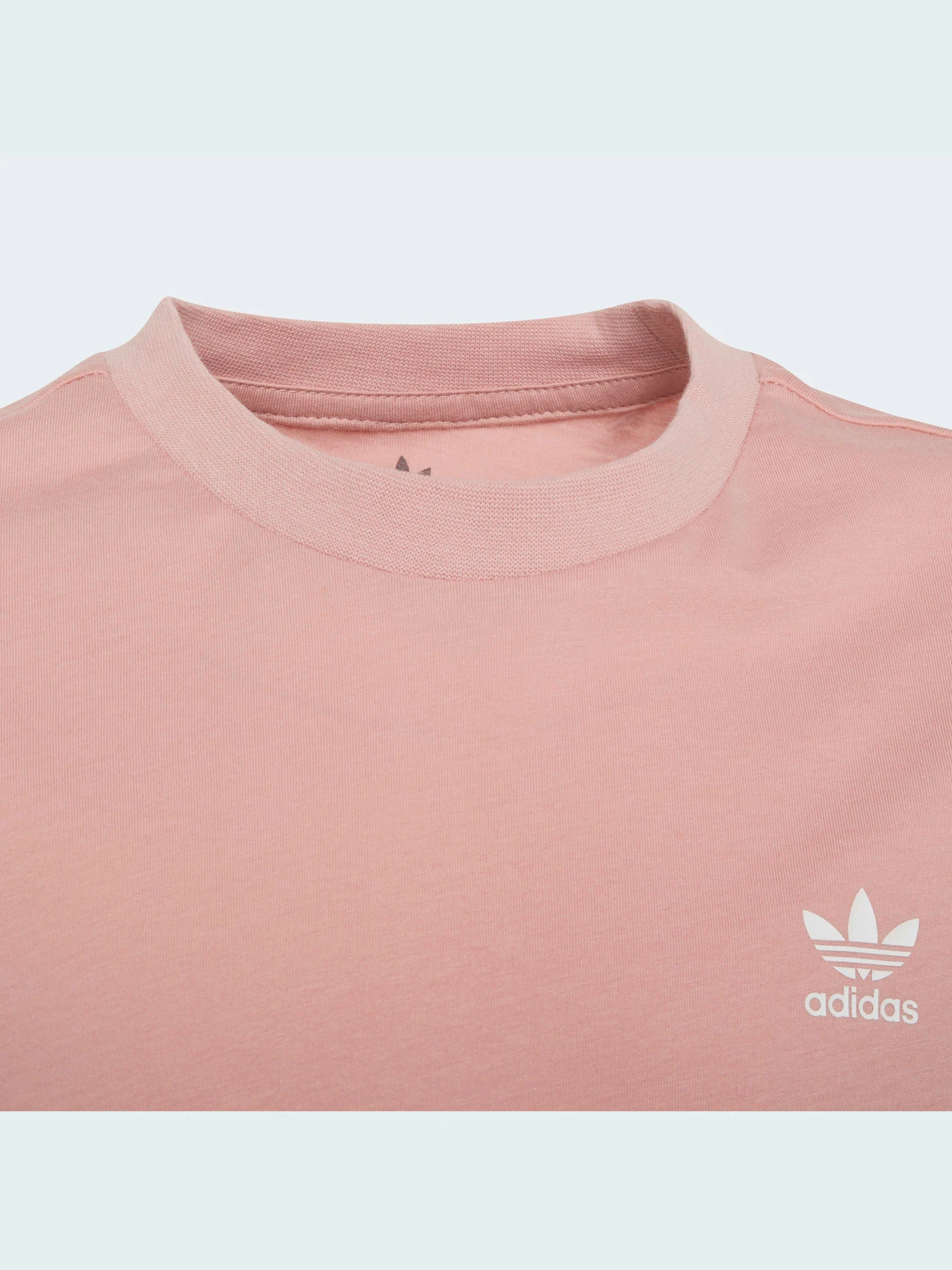 Футболки и поло Adidas Adicolor модель HD2059 Футболки и поло Adidas Adicolor модель HD2059 Фото