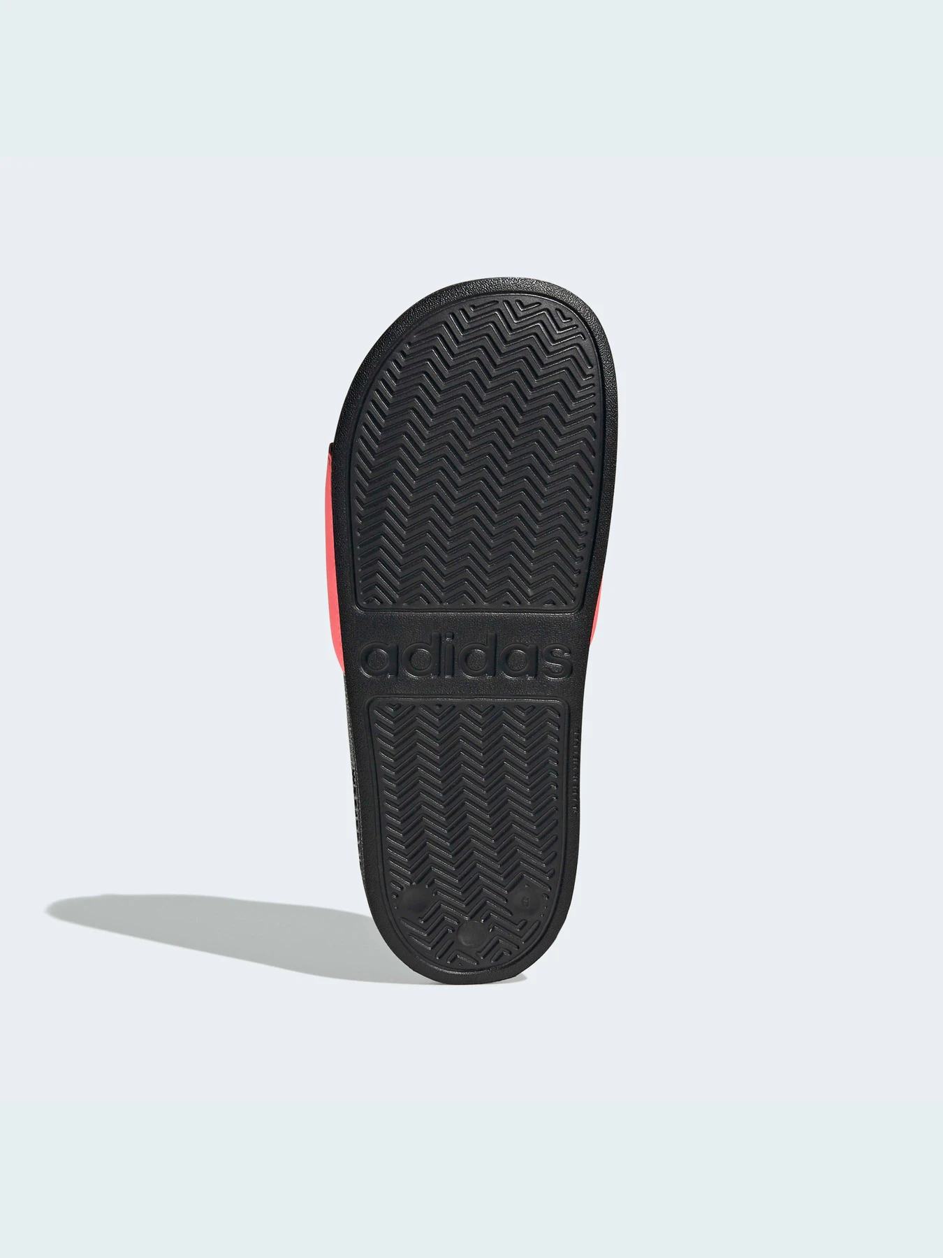 Шлёпанцы Adidas Adilette модель GZ5926 Шлёпанцы Adidas Adilette модель GZ5926 Фото