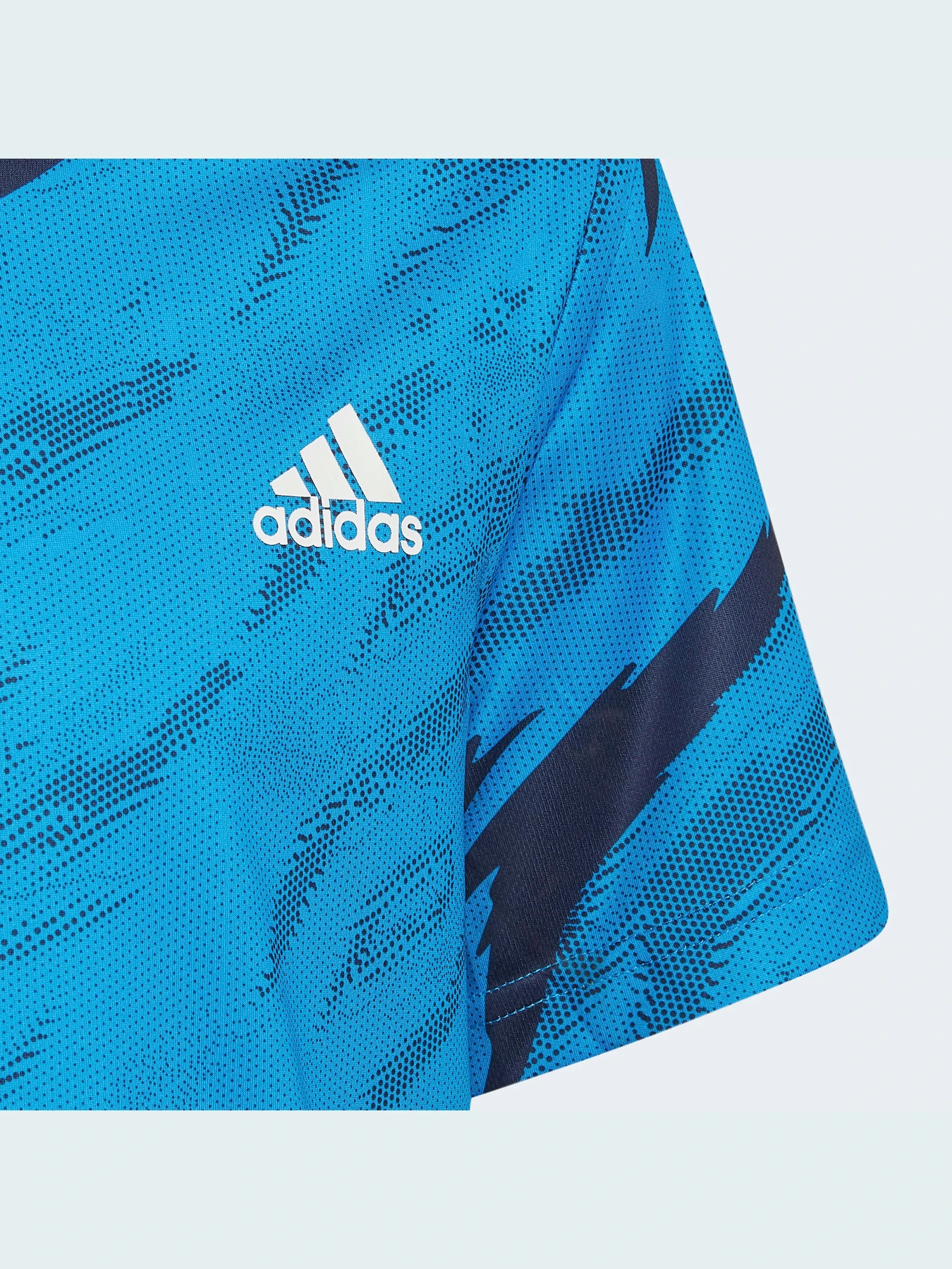 Футболки і поло Adidas Graphics модель HB6876 Футболки і поло Adidas Graphics модель HB6876 Фото