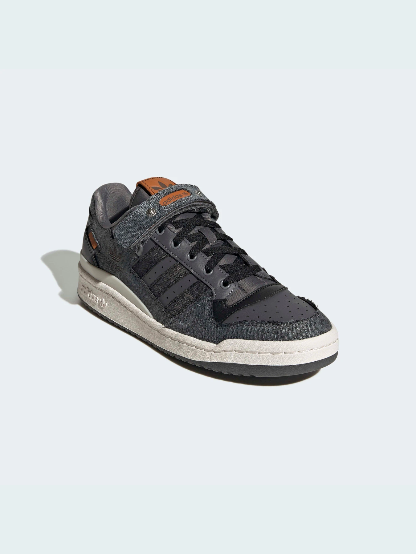 Кроссовки Adidas Forum модель HQ6335 Фото
