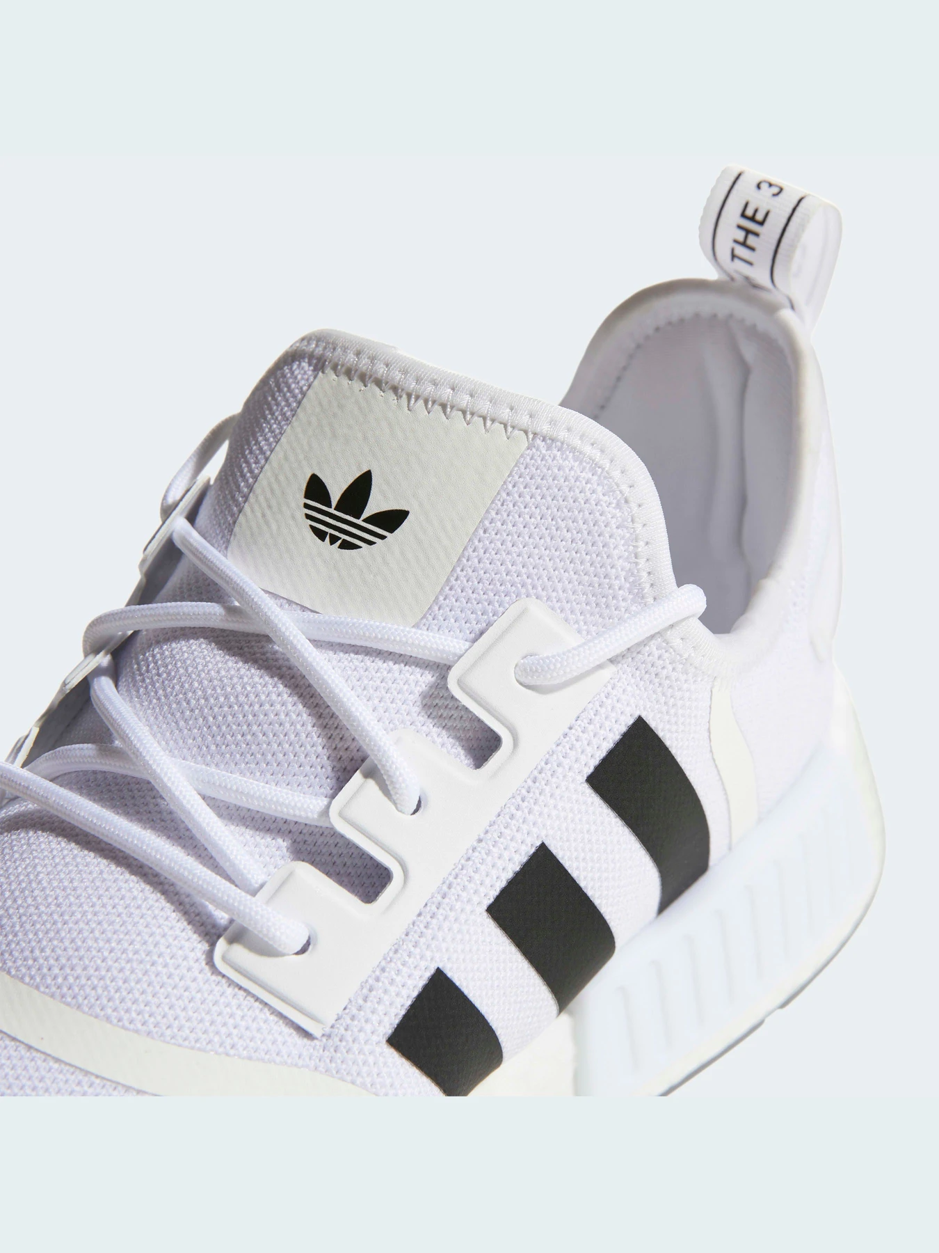Кроссовки Adidas NMD модель GZ9261 Кроссовки Adidas NMD модель GZ9261 Фото