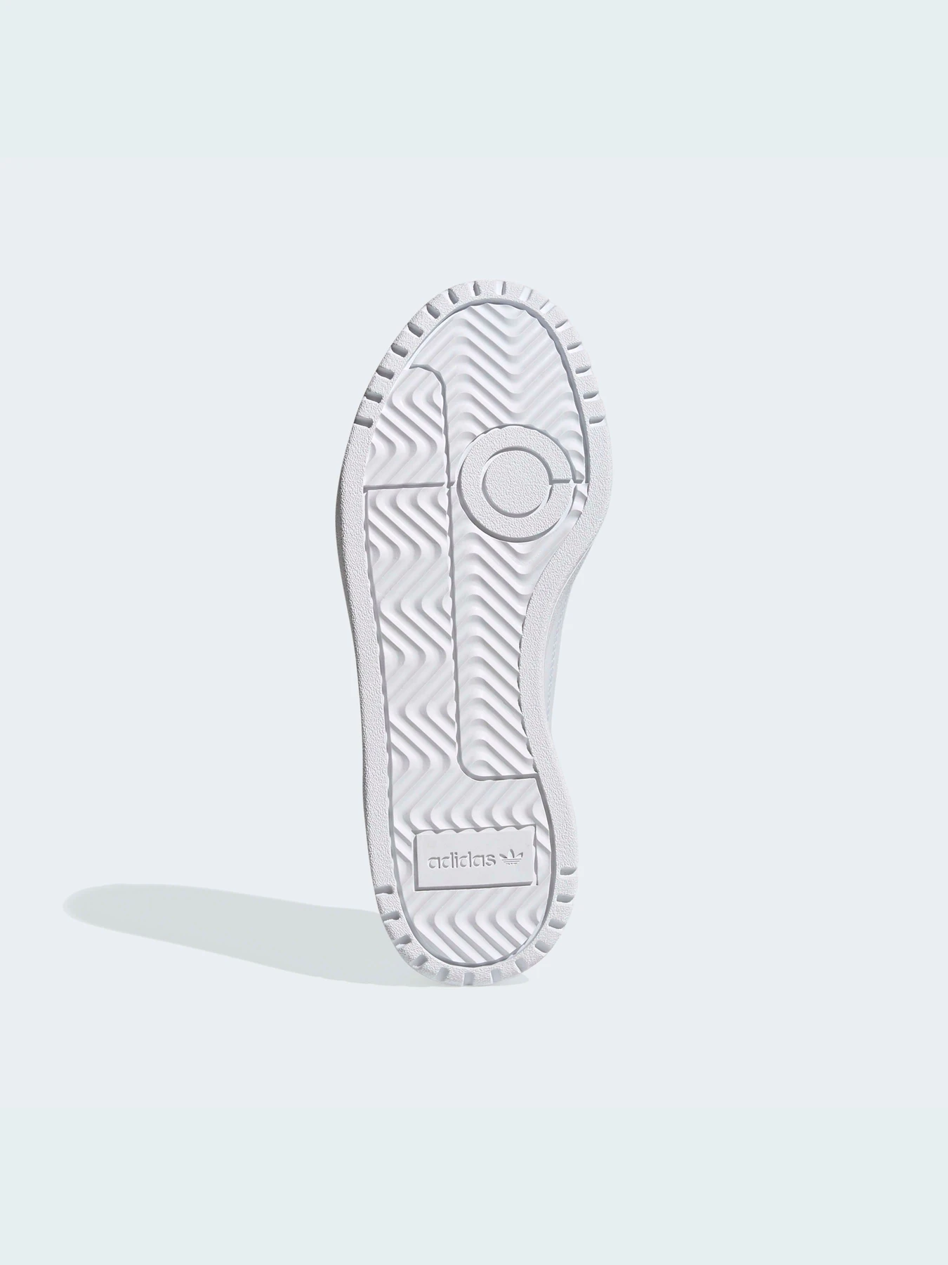Кроссовки Adidas модель FY9841 Кроссовки Adidas модель FY9841 Фото