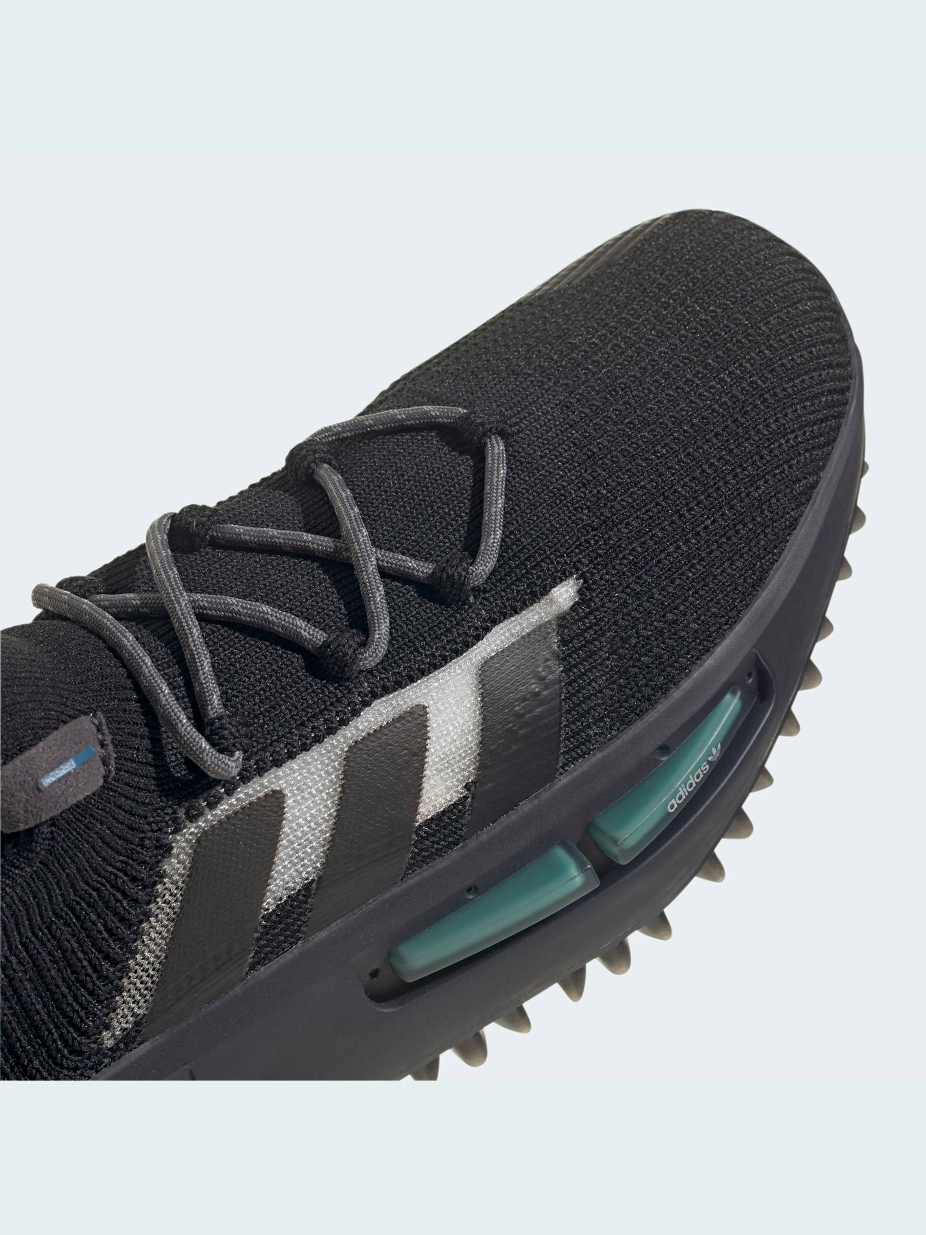 Кросівки Adidas NMD модель HP5523 Фото