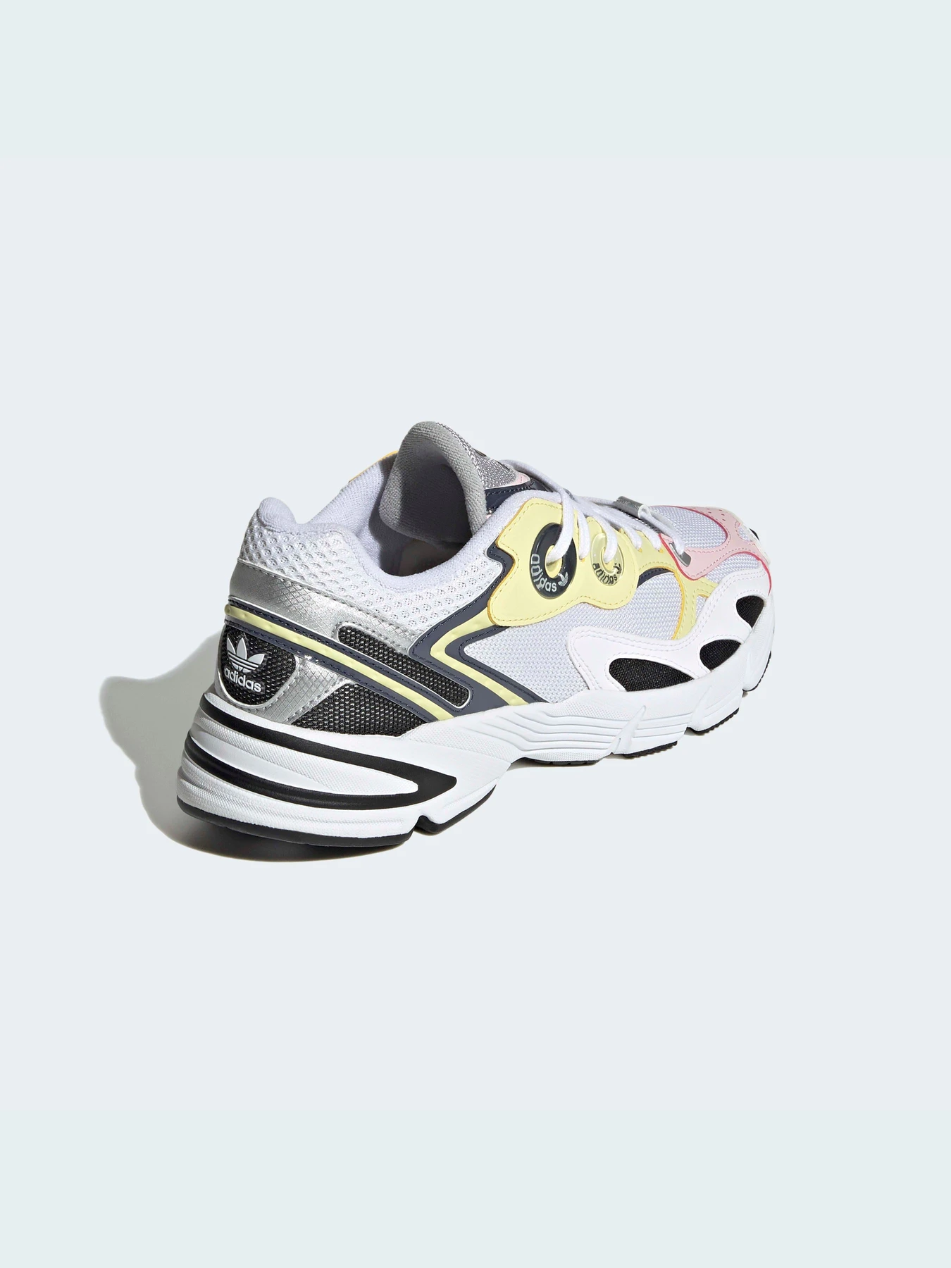 Кроссовки Adidas Astir модель GZ1637 Кроссовки Adidas Astir модель GZ1637 Фото