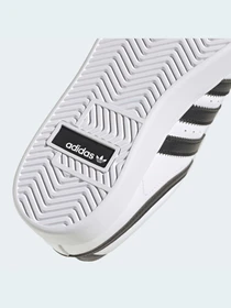 Кроссовки Adidas модель H04641 Фото